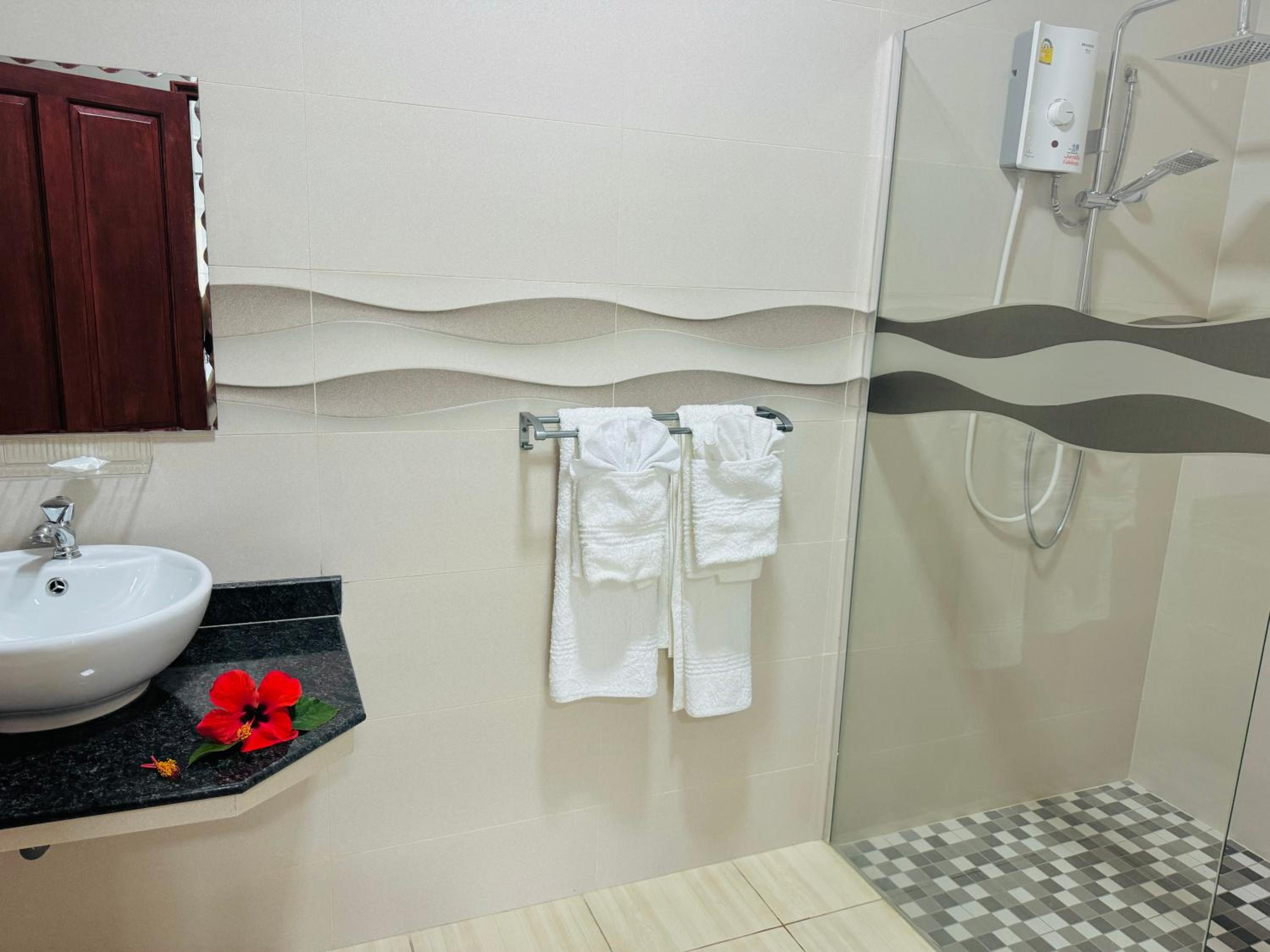 Photo 45