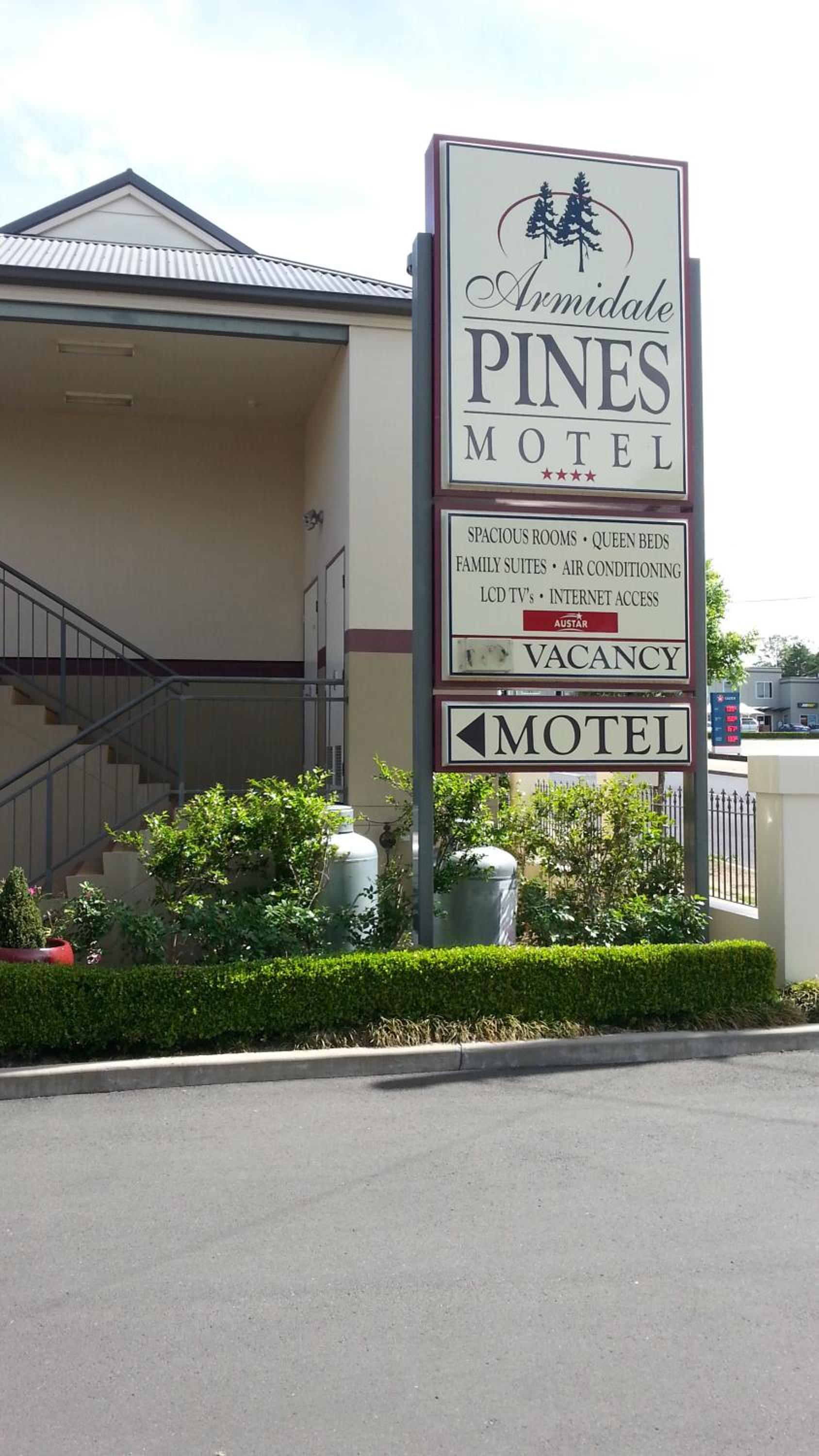 Armidale Pines Motel