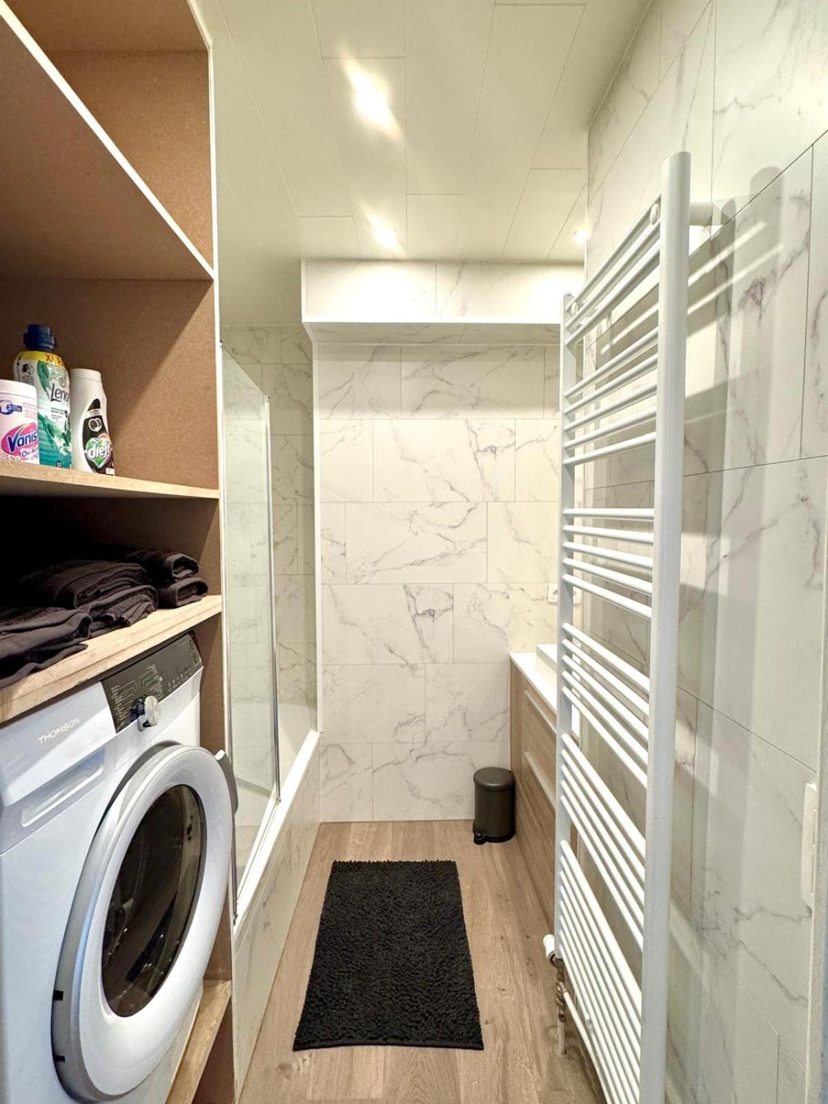 Charming Light-filled apartment near Central Station