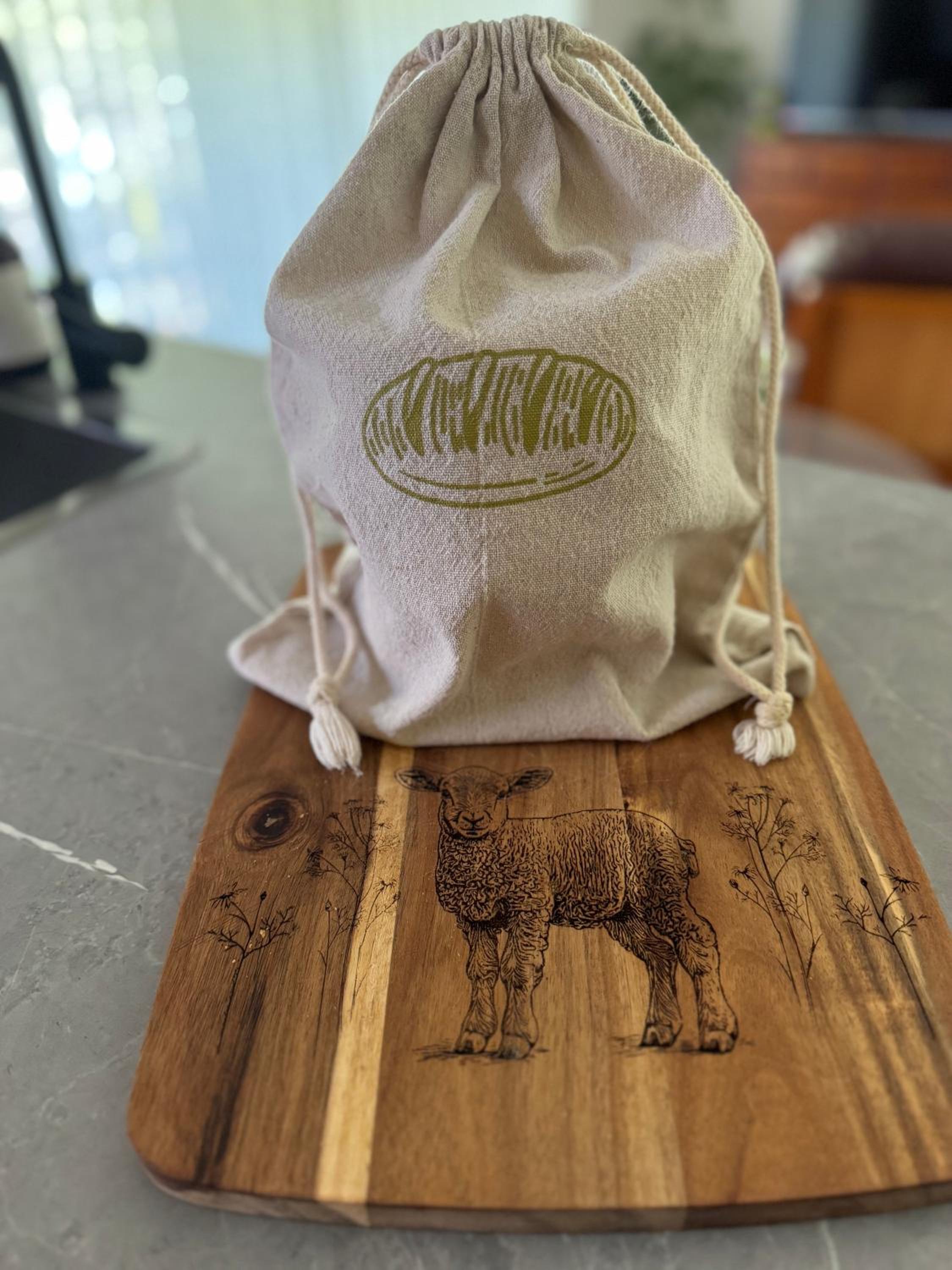 Amaroo with a view set on a 50 Acre Hobby Farm - Property Image 5