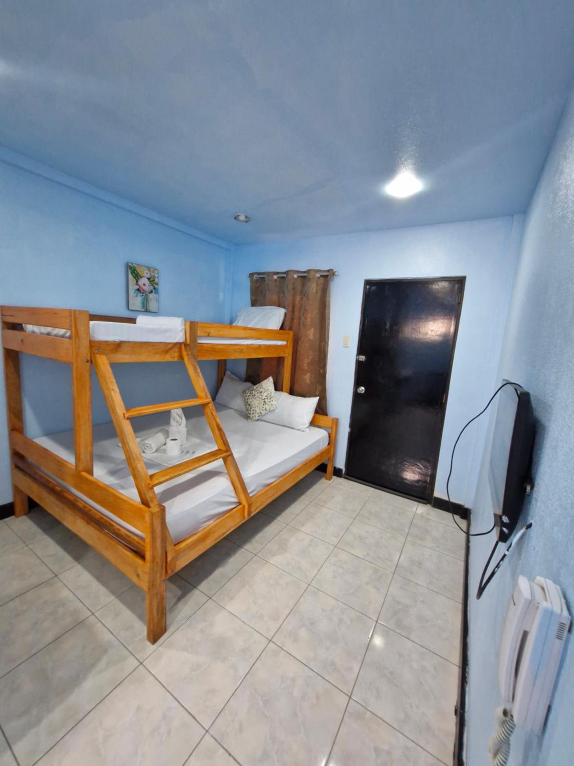 Buenas Pension House