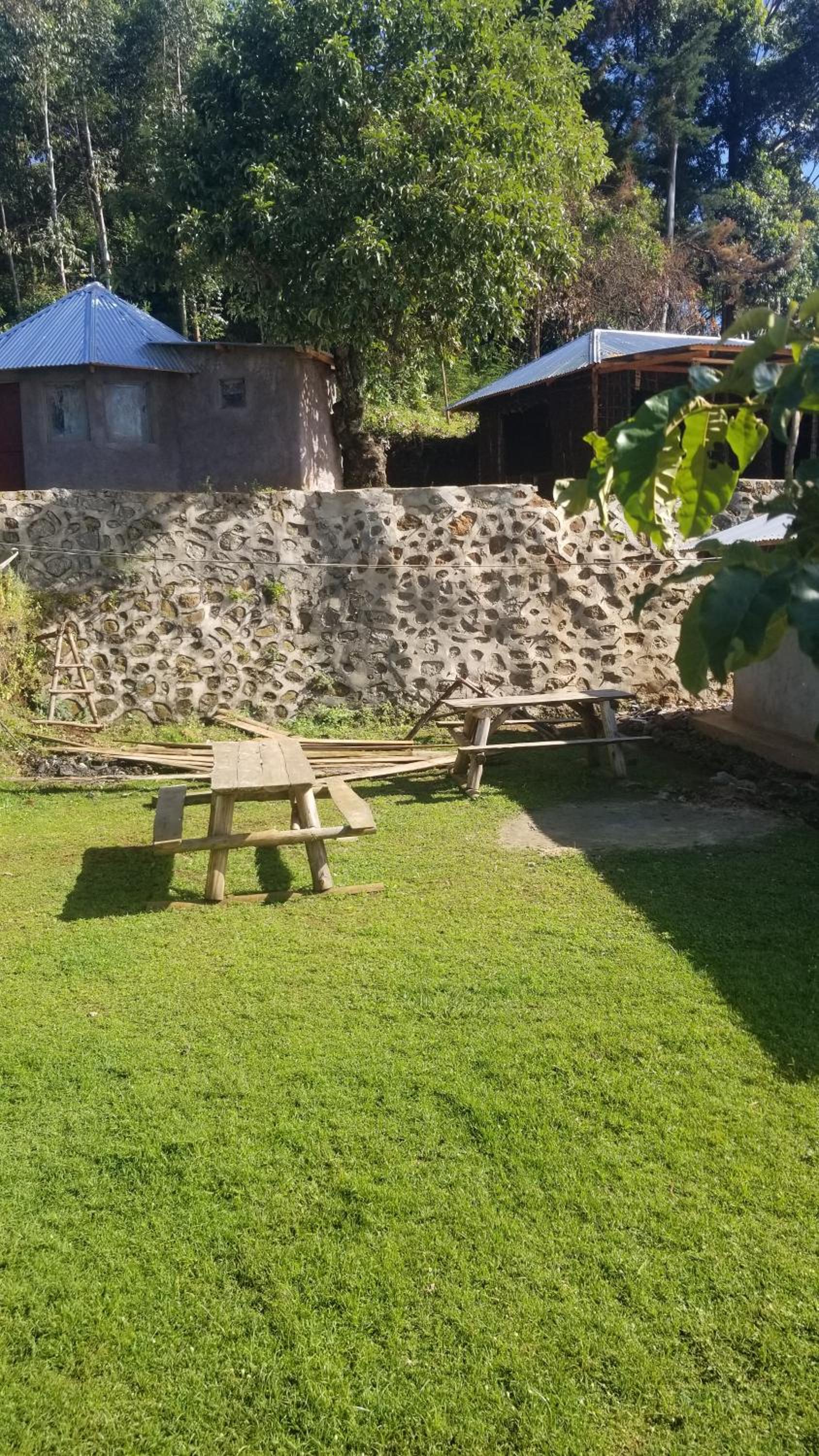 Sipi Backpackers