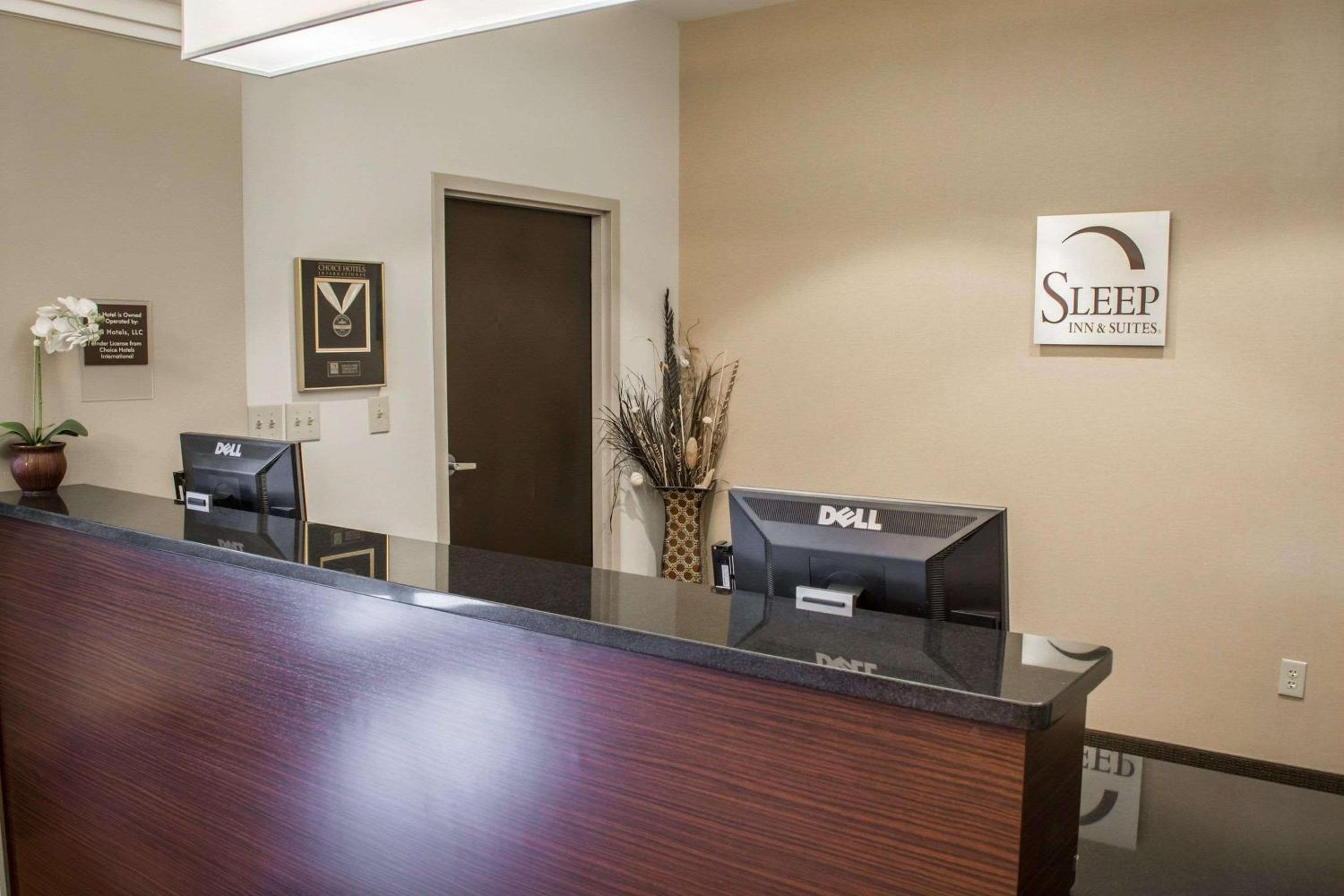 Sleep Inn  Suites Harbour Pointe - Property Image 28