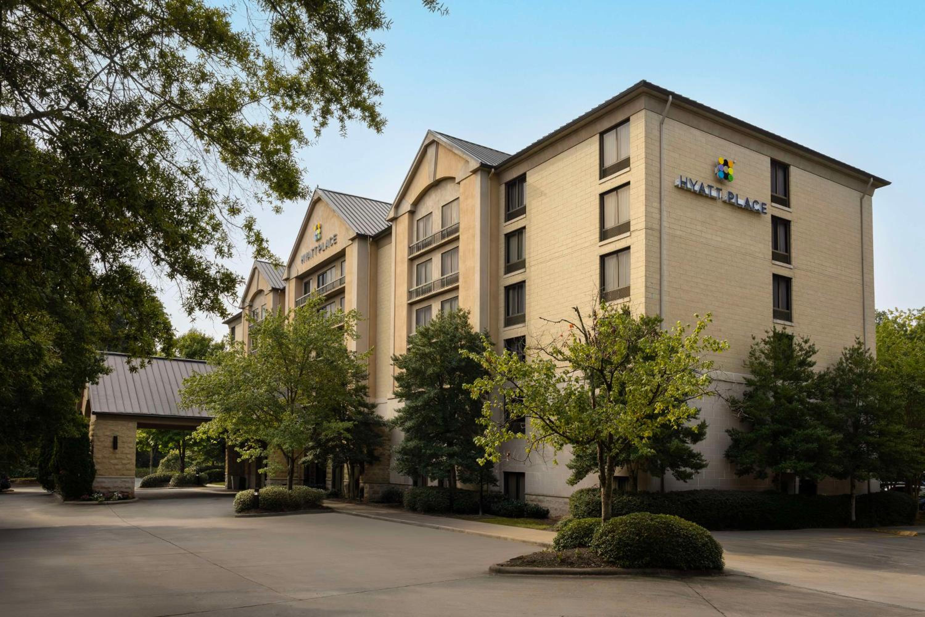 Hotel Hyatt Place Charlotte Airport/Lake Pointe - Image 1