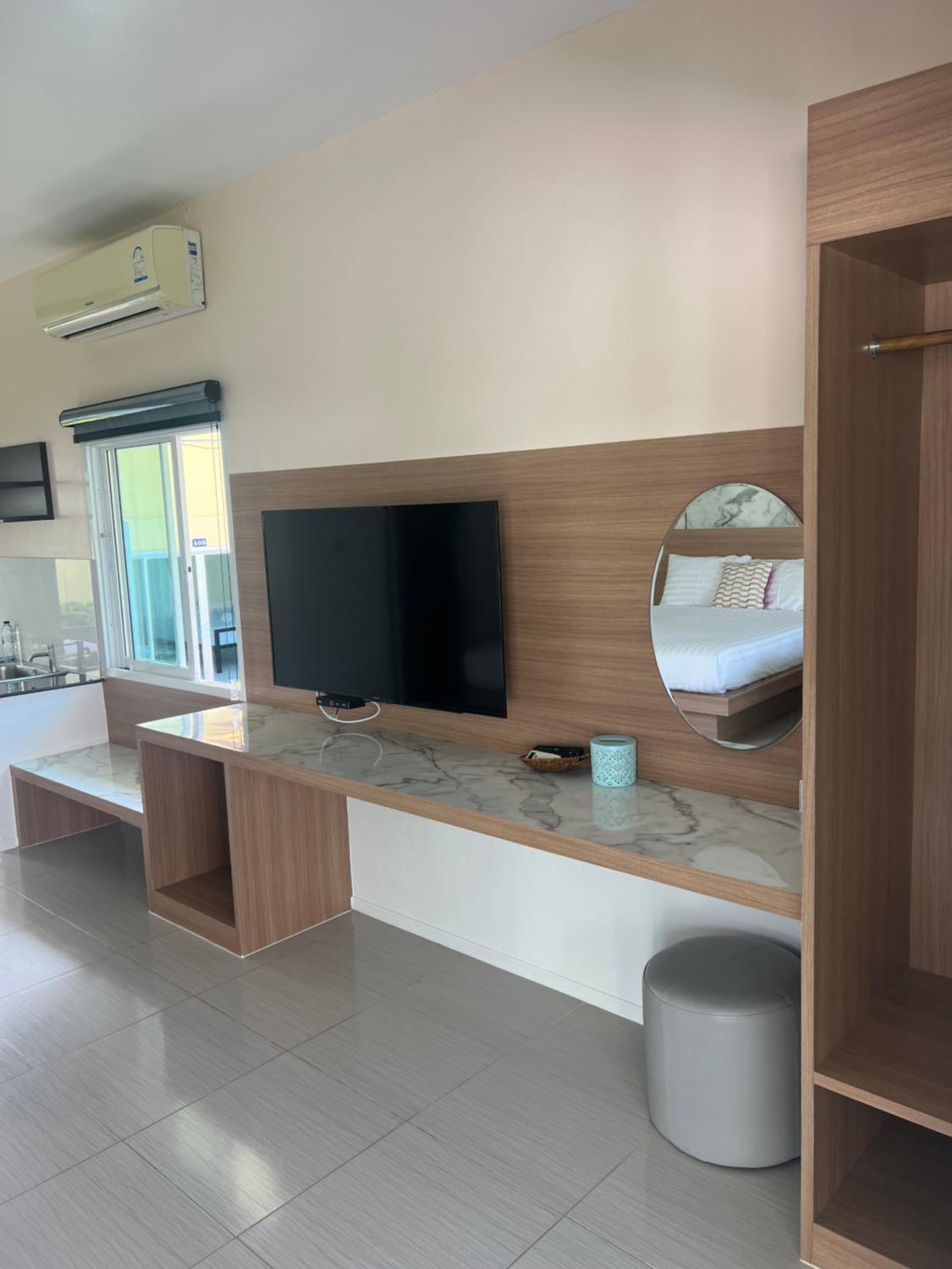 Thipburee Resort