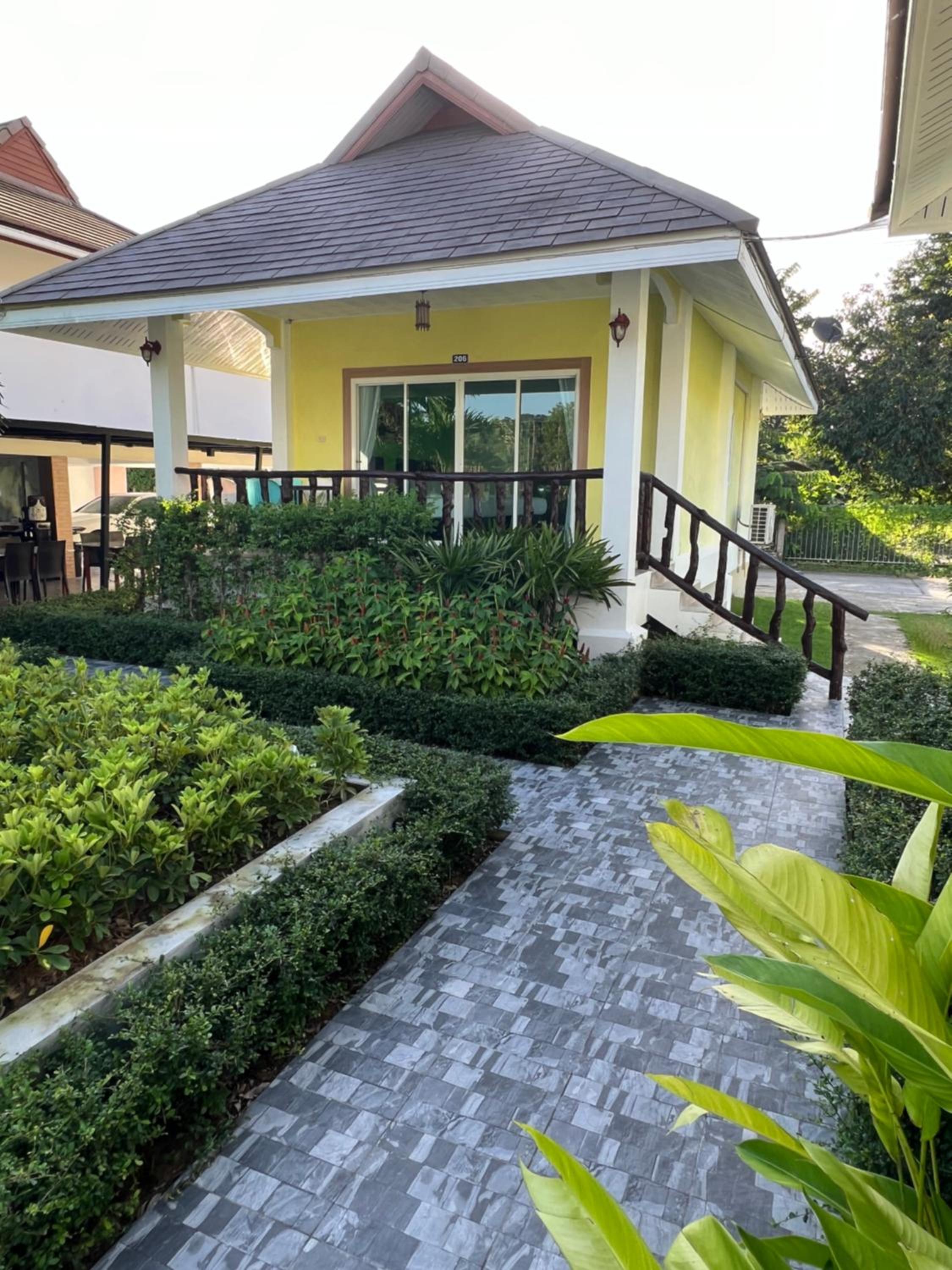 Thipburee Resort