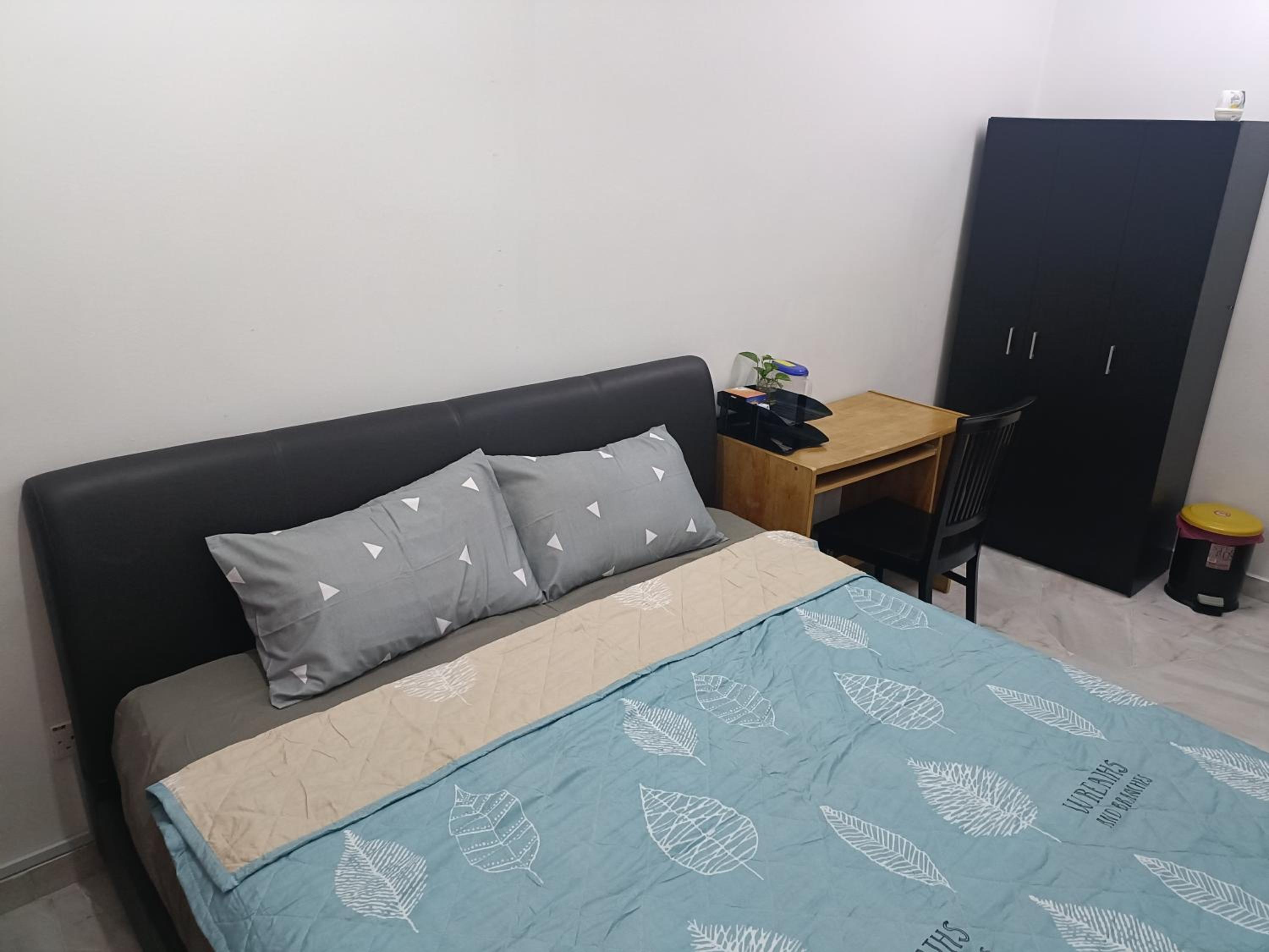 Sungai Long Homestay