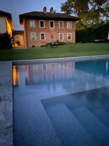 B&B Cascina Gaione Via Gallina,18b 12052 Neive cn view 4