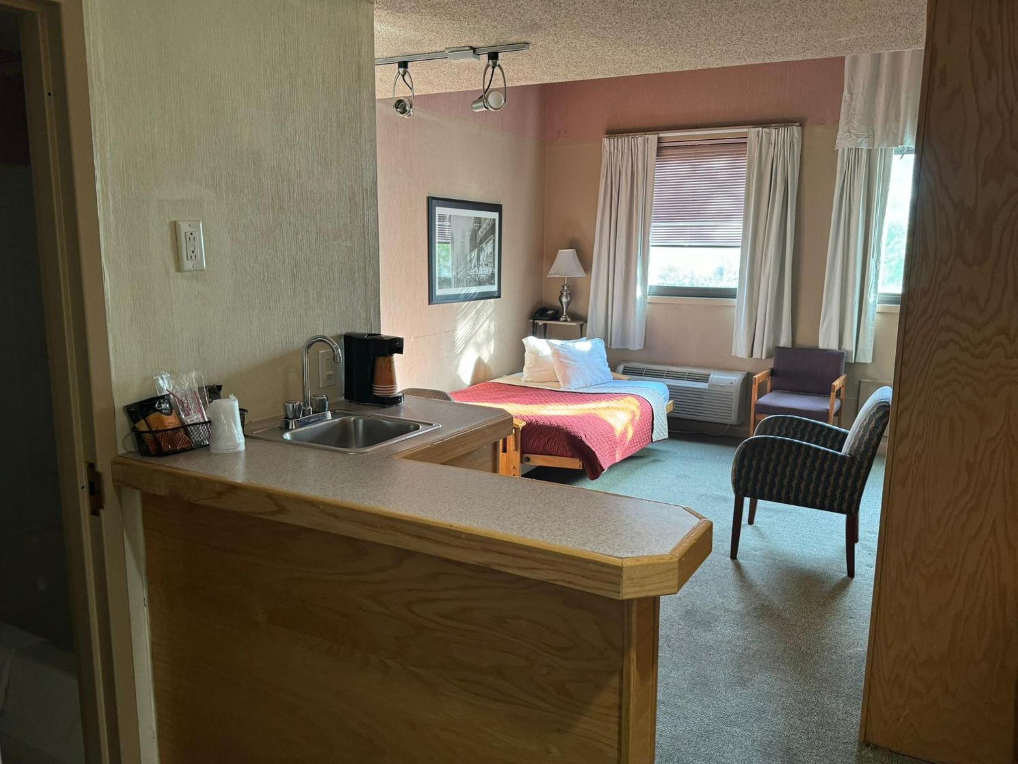 FairBridge Inn and Suites West Point - Property Image 58