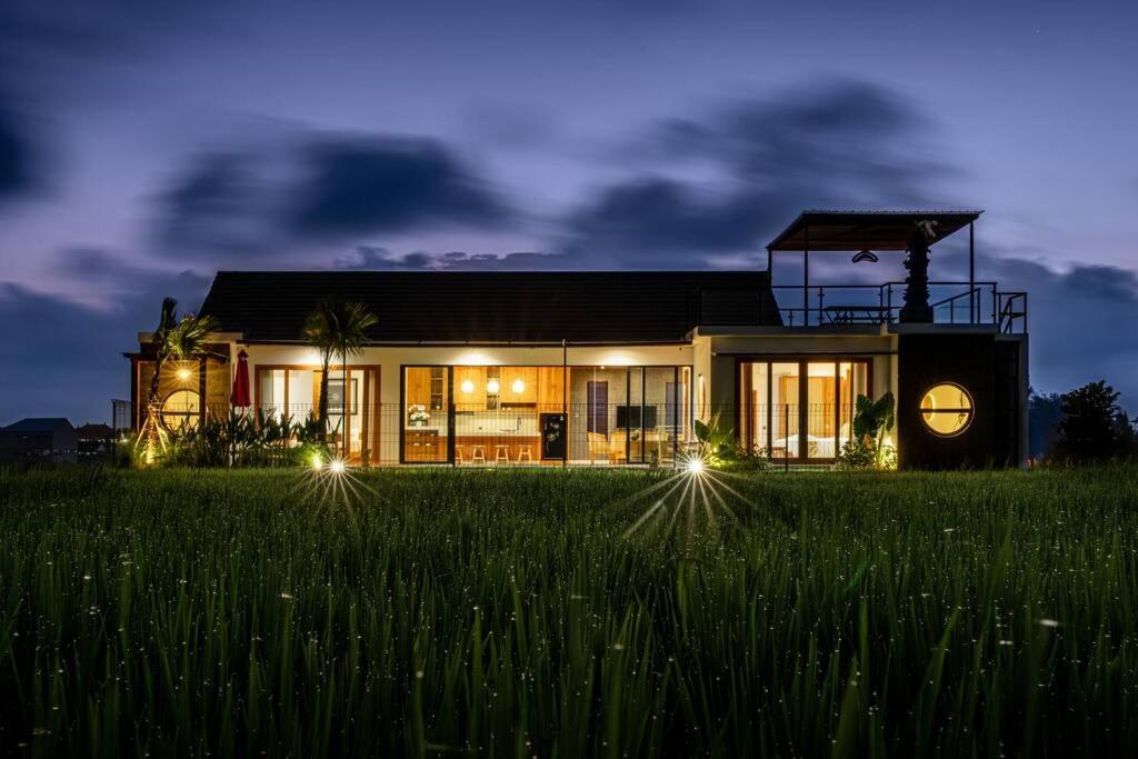 Mahagangga Villa