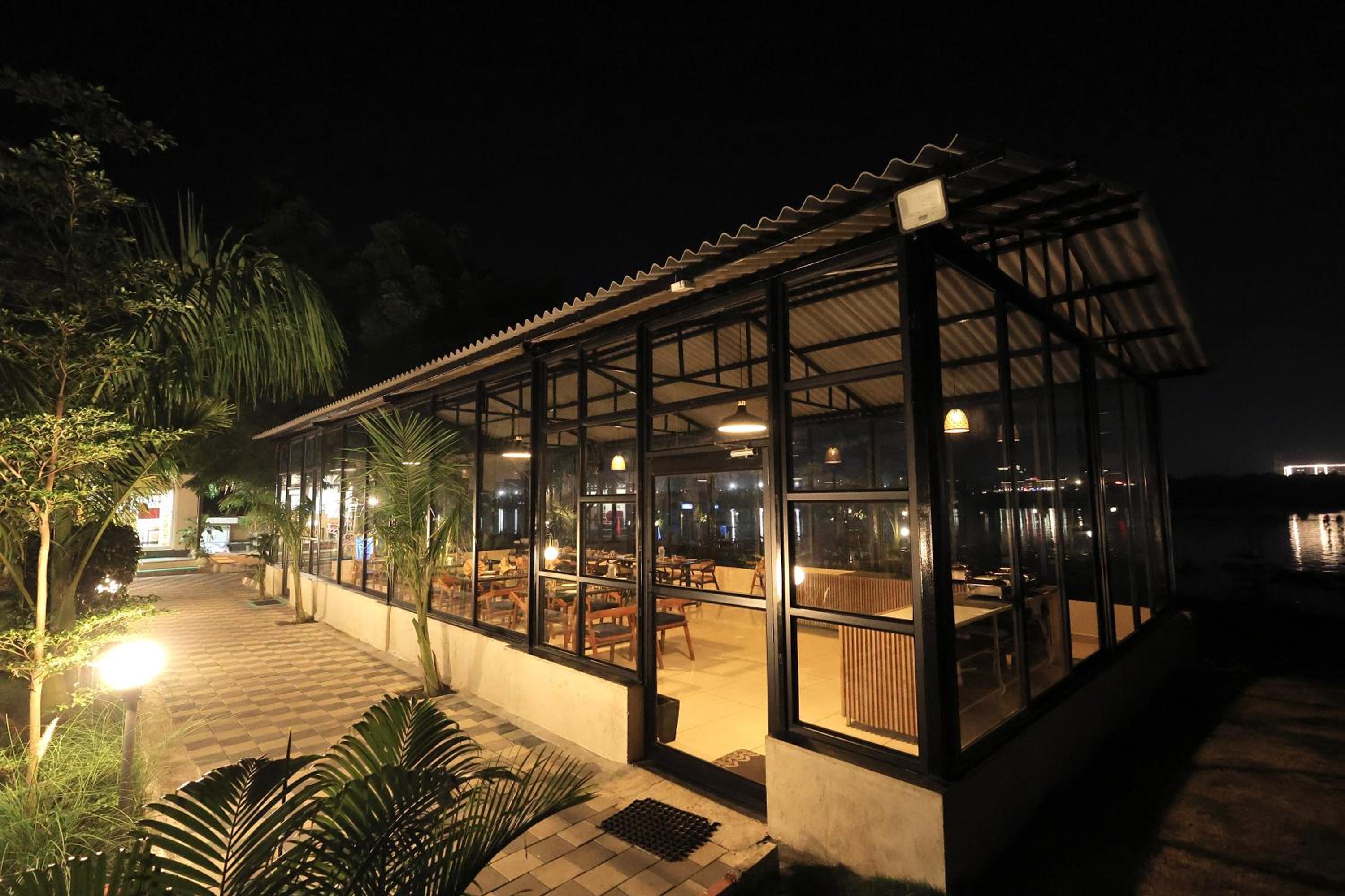 RiverView Tent Resort