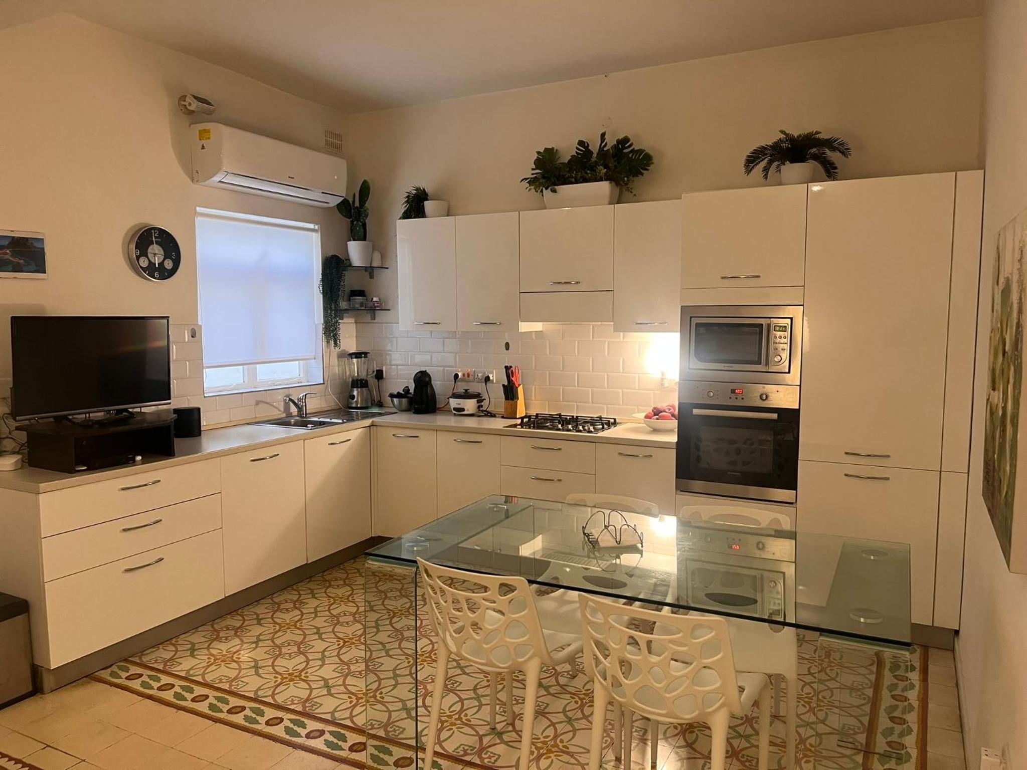 Cozy, modern and welcoming
