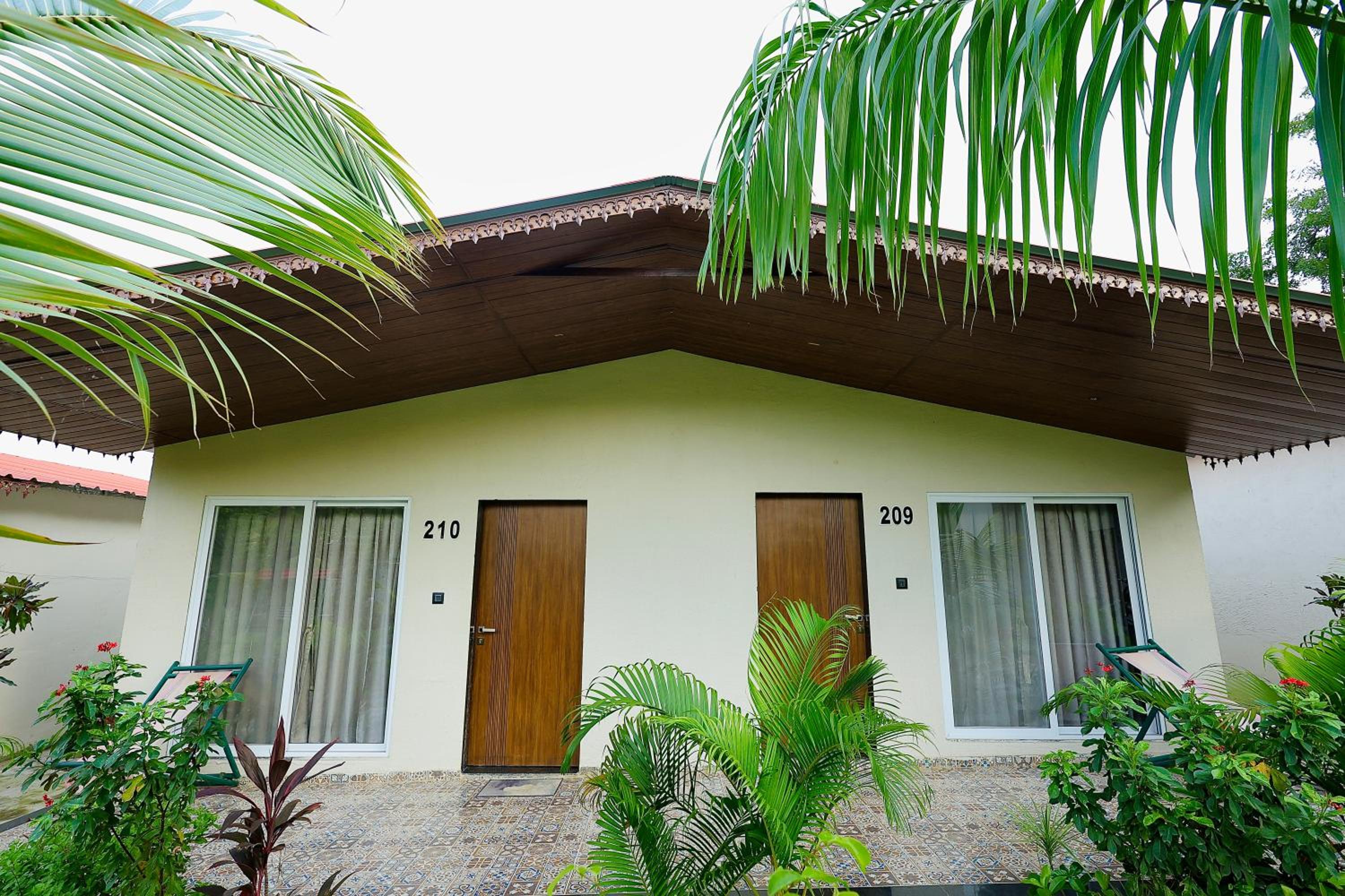 RiverView Tent Resort