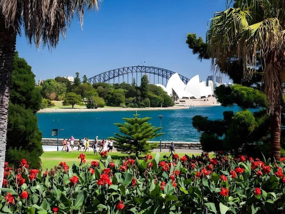 Waterfront CBD luxury 1Br with best view