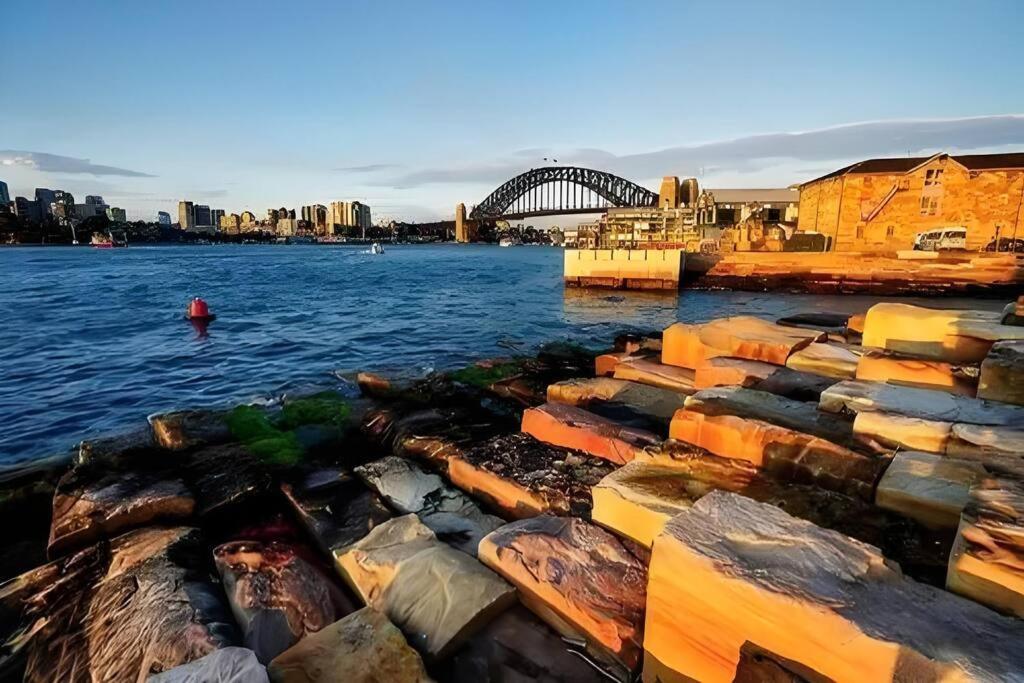 Waterfront CBD luxury 1Br with best view