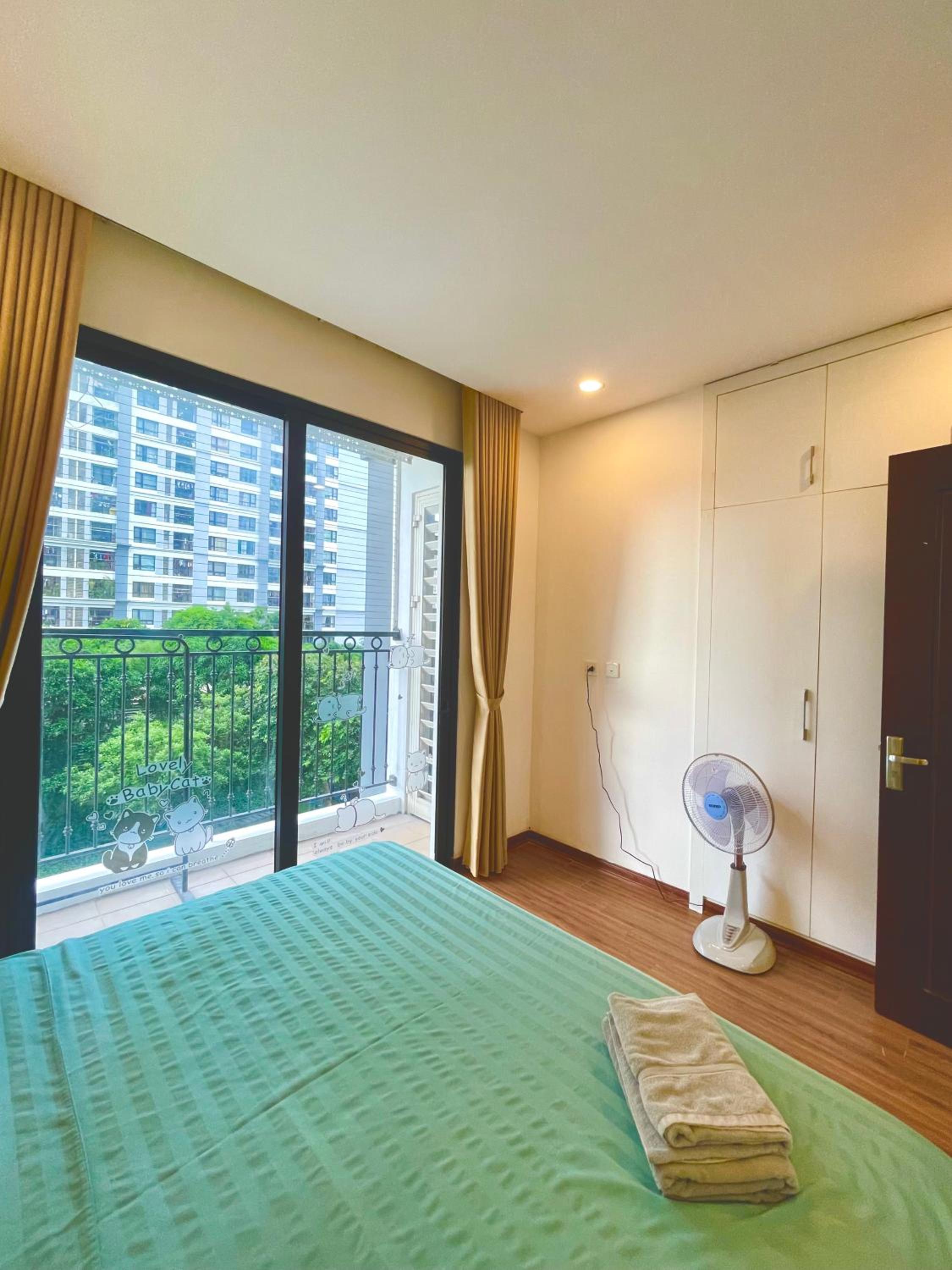 Homestay căn hộ cao cấp Times city Park Hill