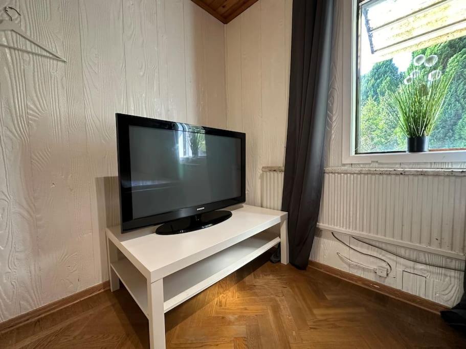 The Volvo house for workers with free parking