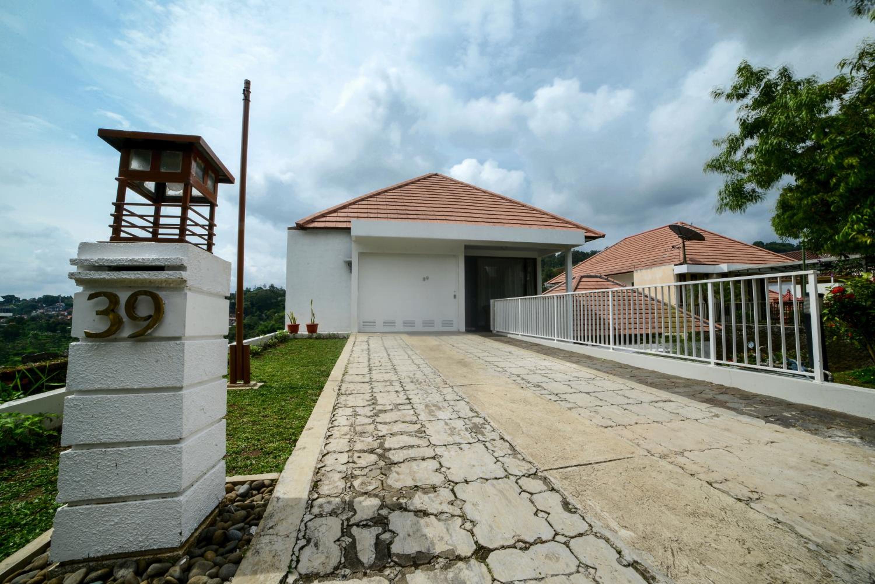 Villa Kencana Syariah
