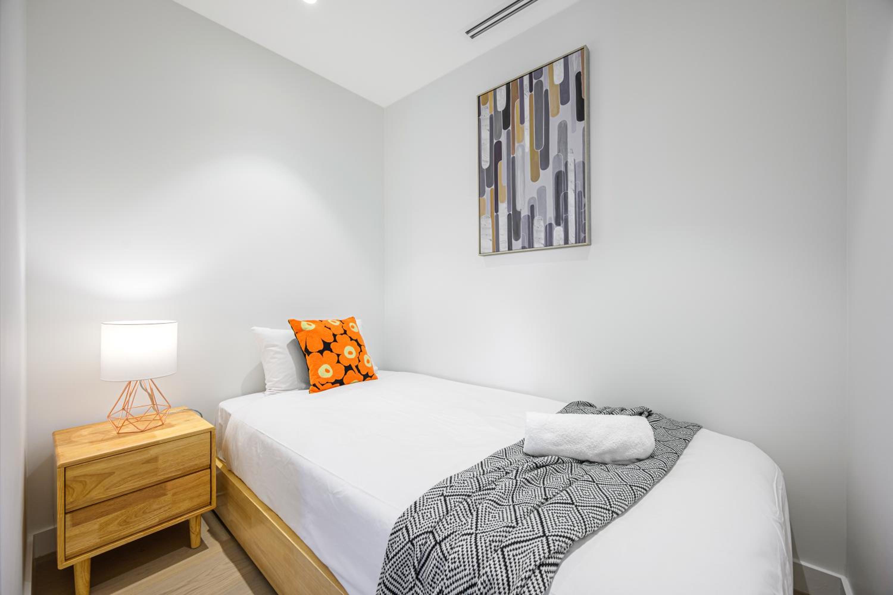 Waterfront CBD luxury 1Br with best view