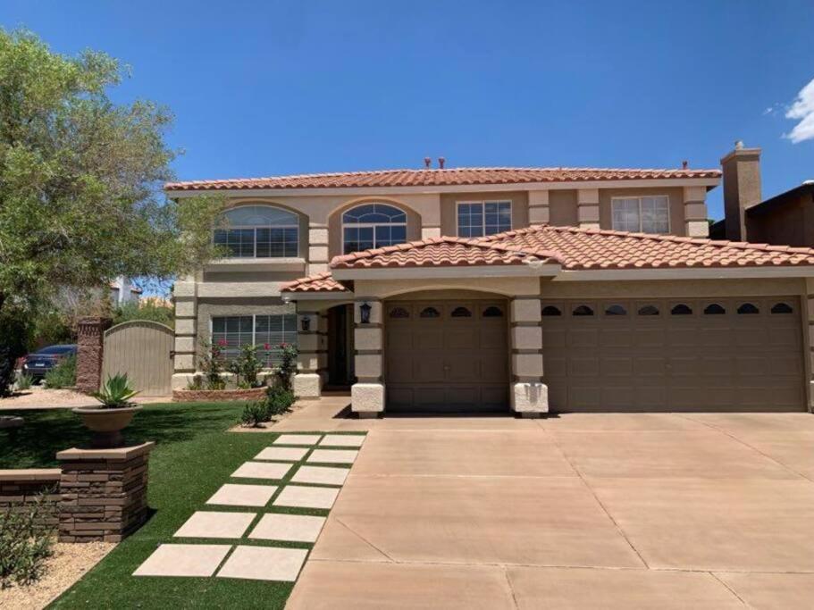 The Vegas Villa