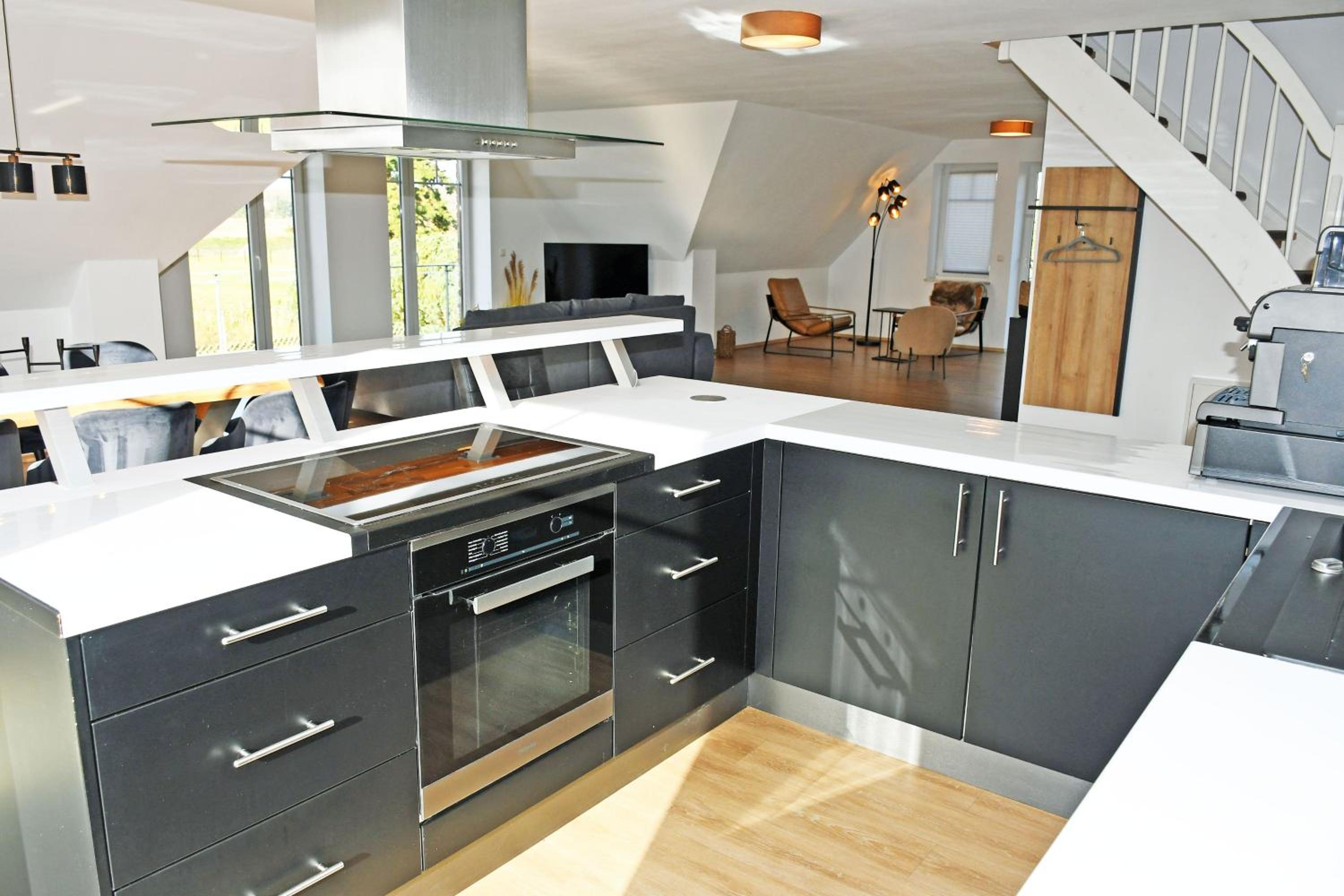 super Ferienwohnung mit Seeblick und 3 Balkonen