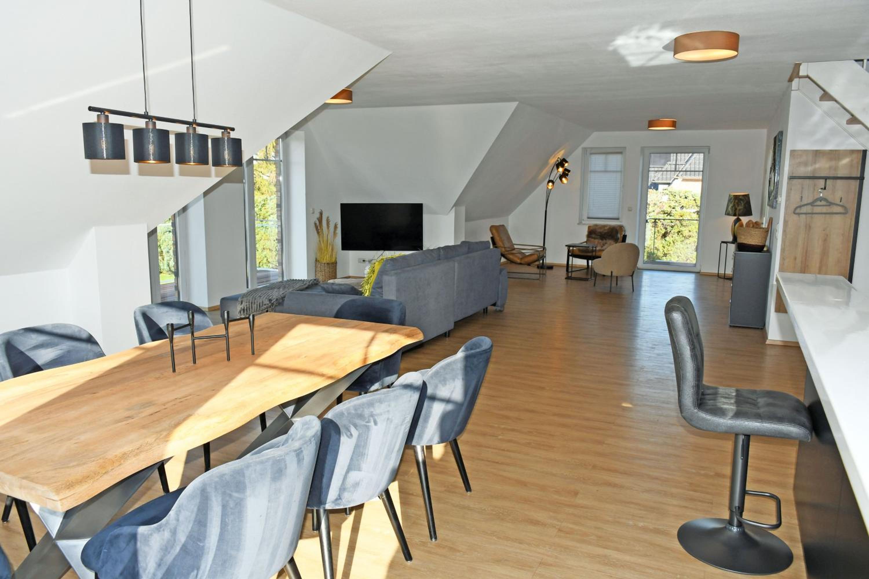 super Ferienwohnung mit Seeblick und 3 Balkonen
