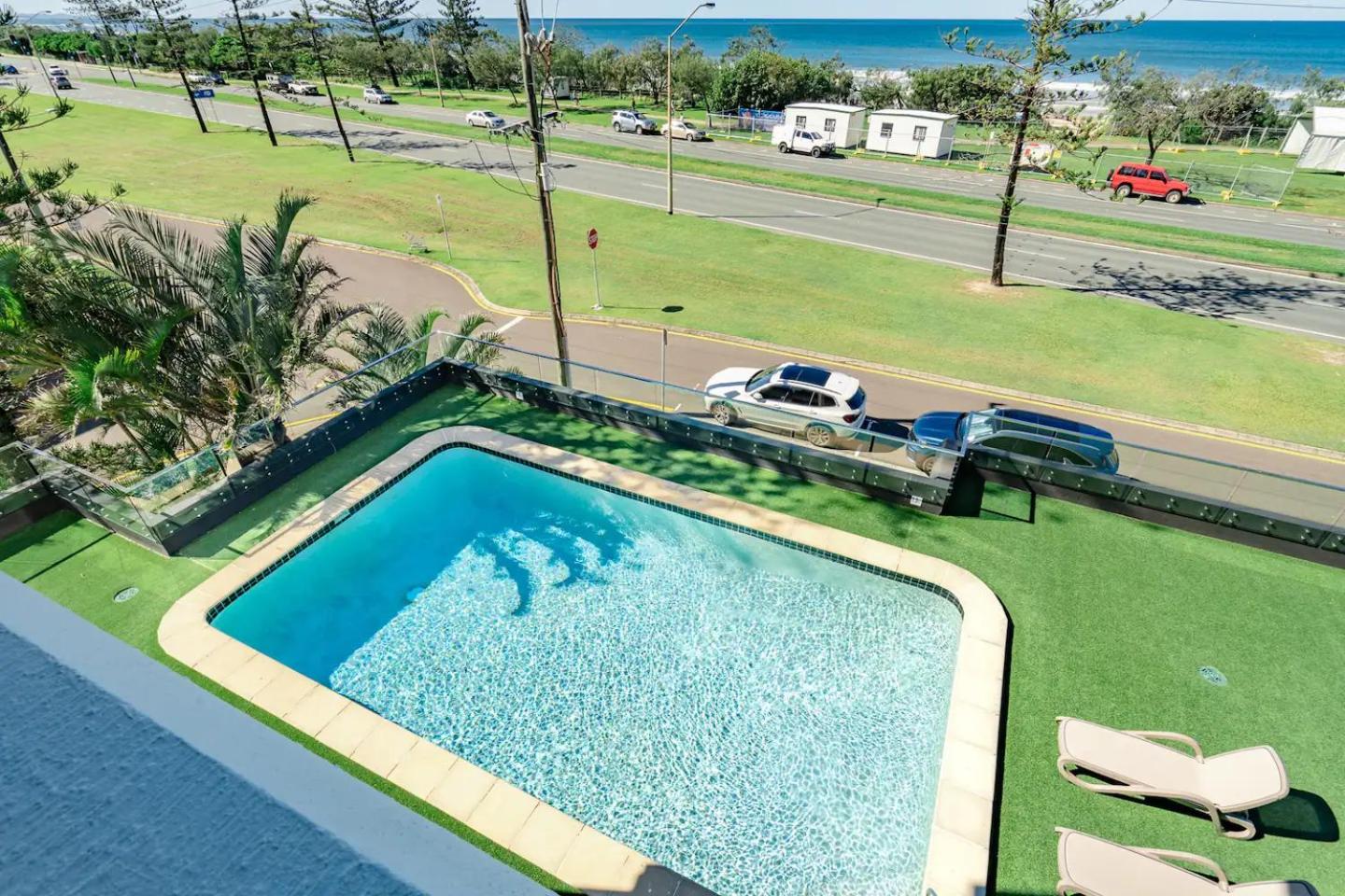 SHARA Stunning Ocean Views and Modern Comfort