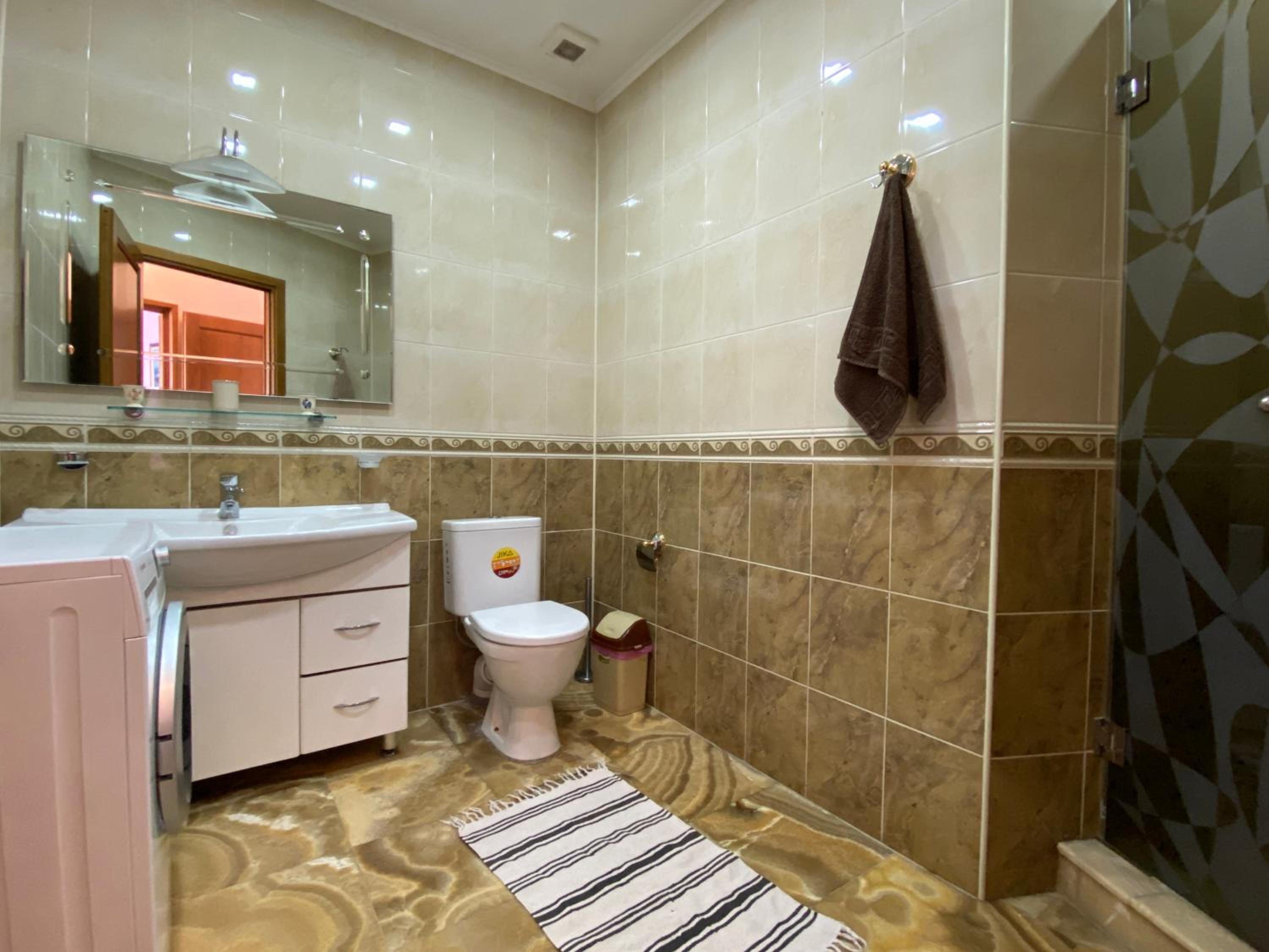 Northern Avenue, 3 bedrooms Luxury, Grande PentHouse with a large Terrace HH888