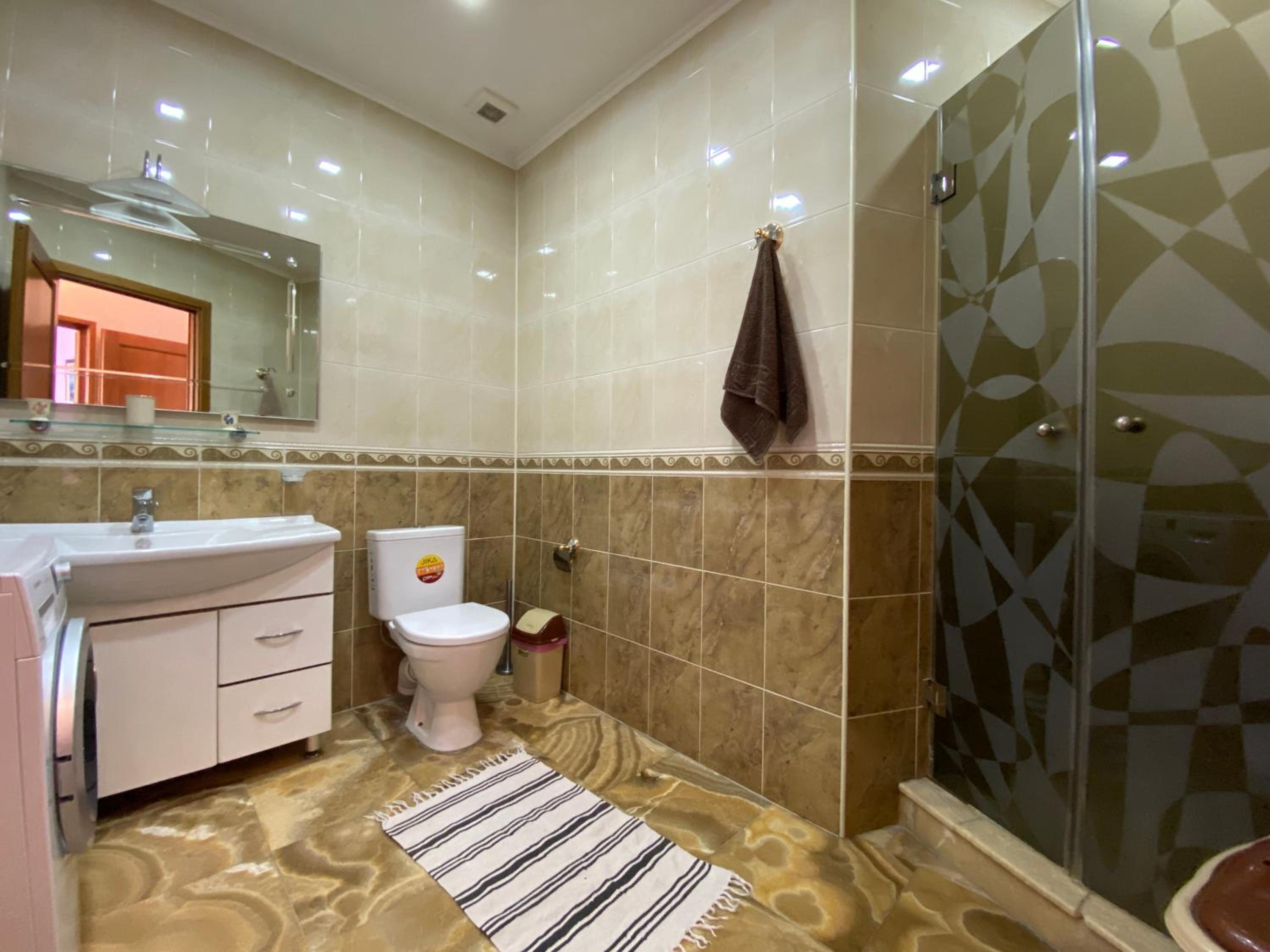 Northern Avenue, 3 bedrooms Luxury, Grande PentHouse with a large Terrace HH888