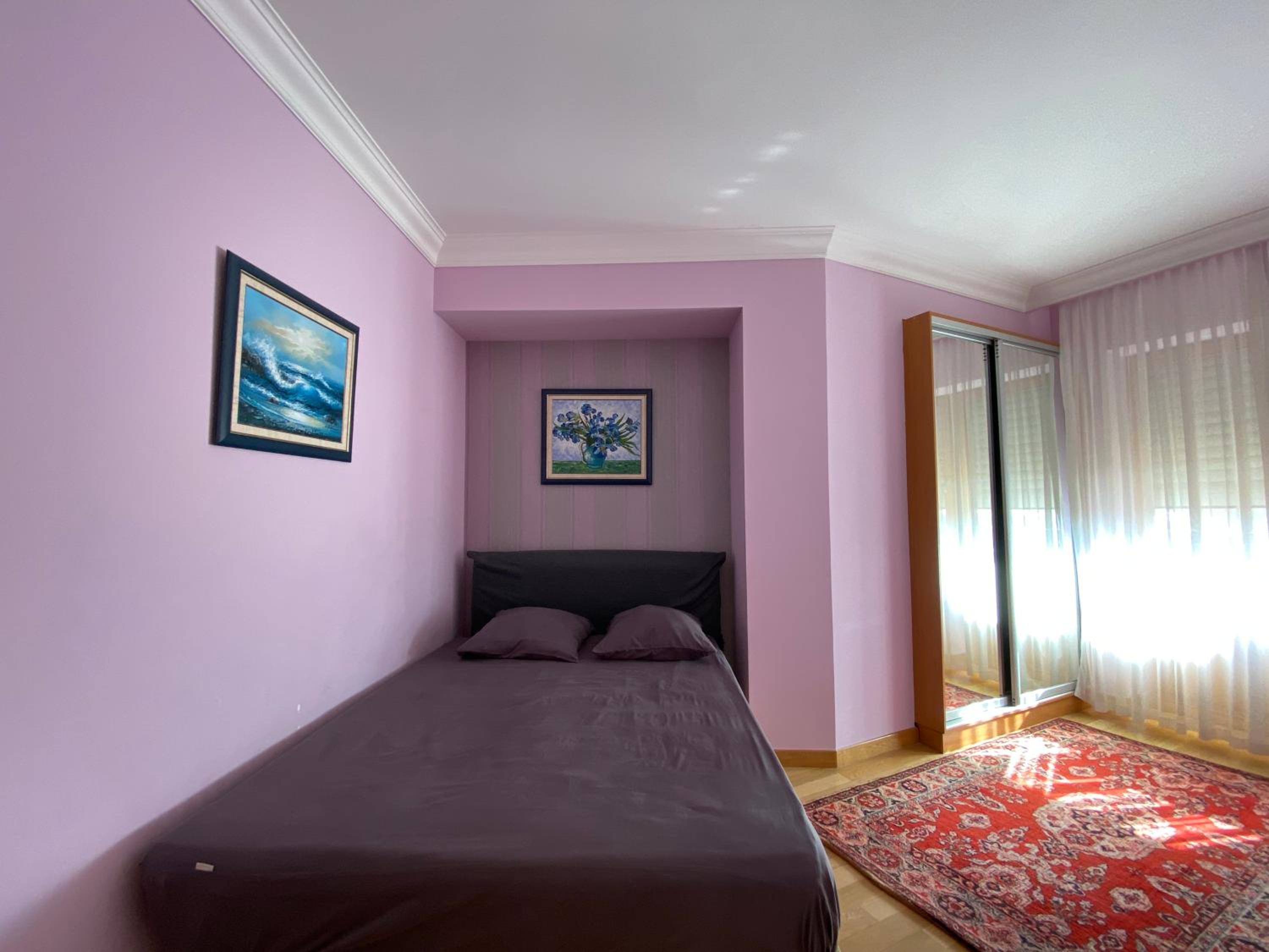 Northern Avenue, 3 bedrooms Luxury, Grande PentHouse with a large Terrace HH888
