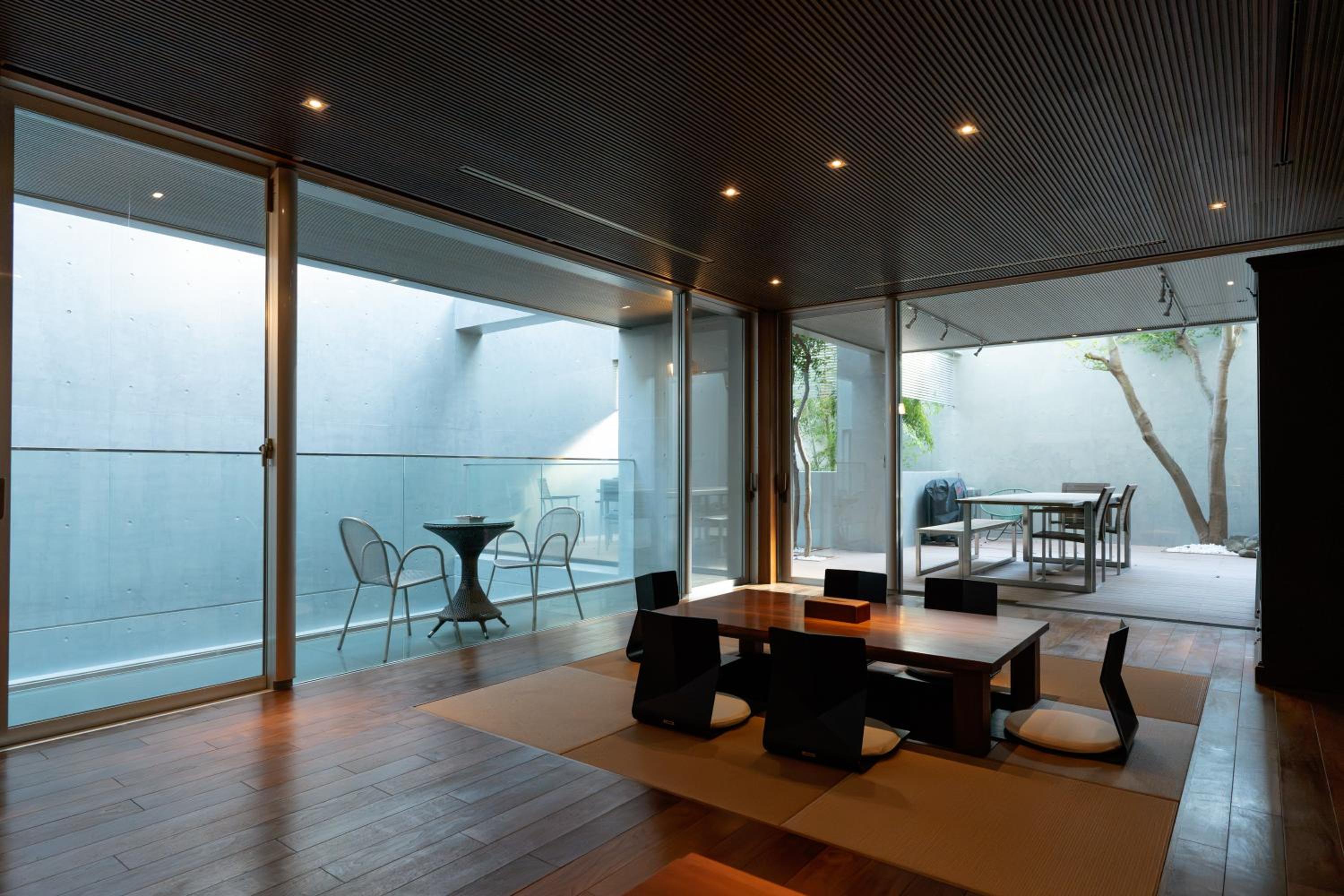 meeting & event spaces