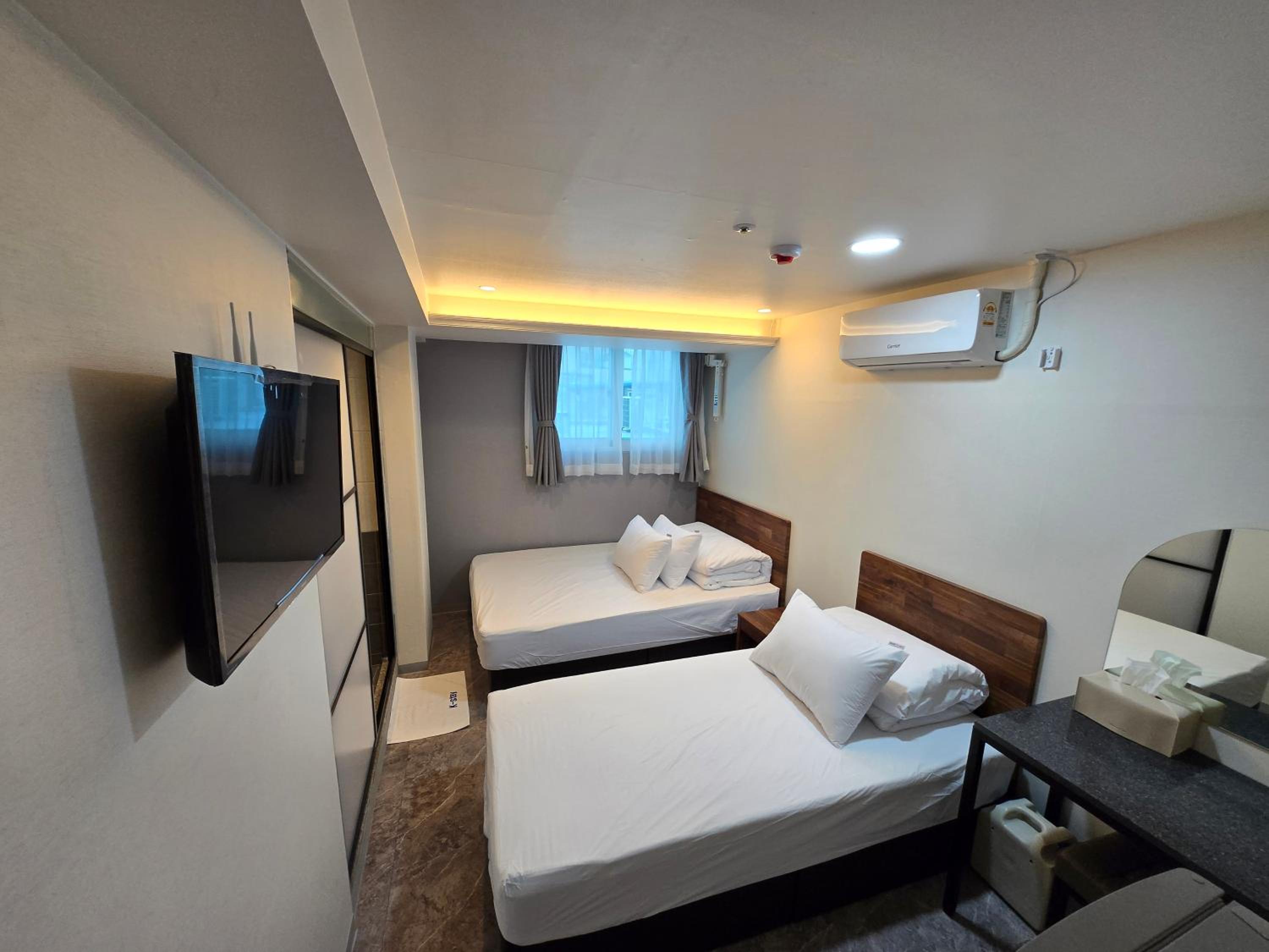 hotel room