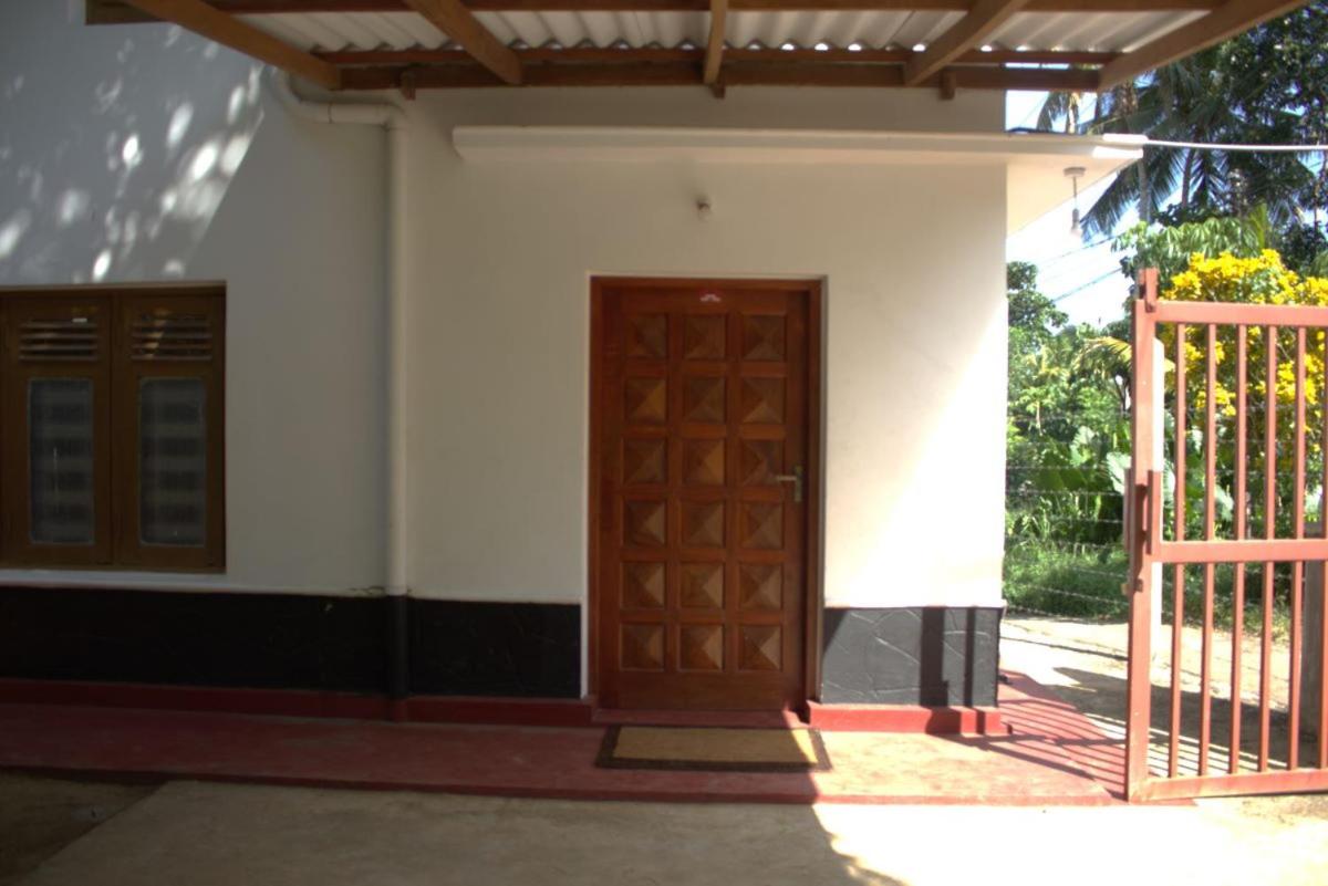 Malmee Oya Holiday Bungalow view 2