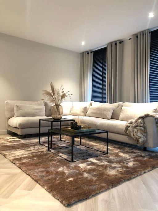 Modern Luxurious Apartment 90 m2 view 5
