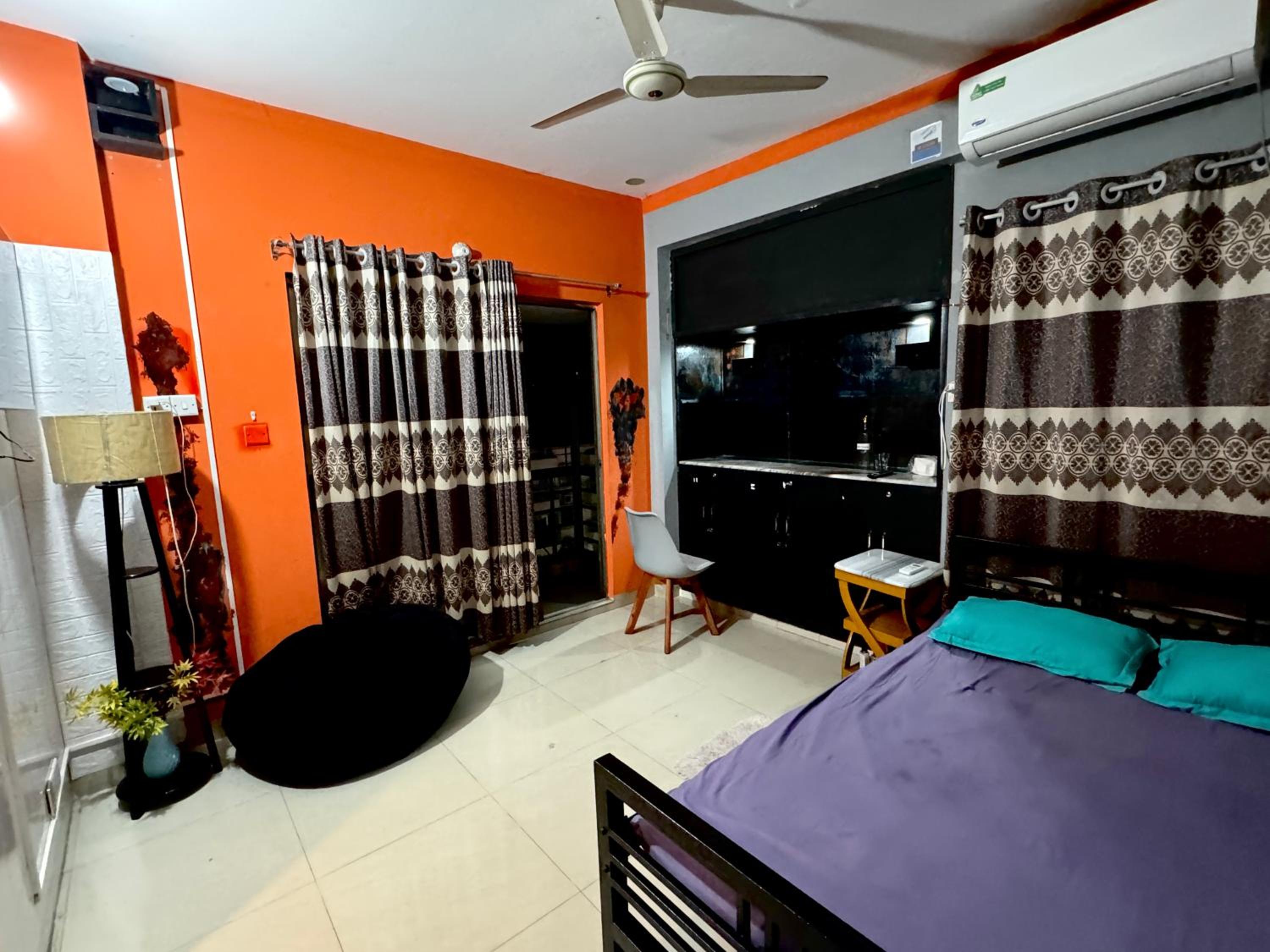 Hostel by zooFamily