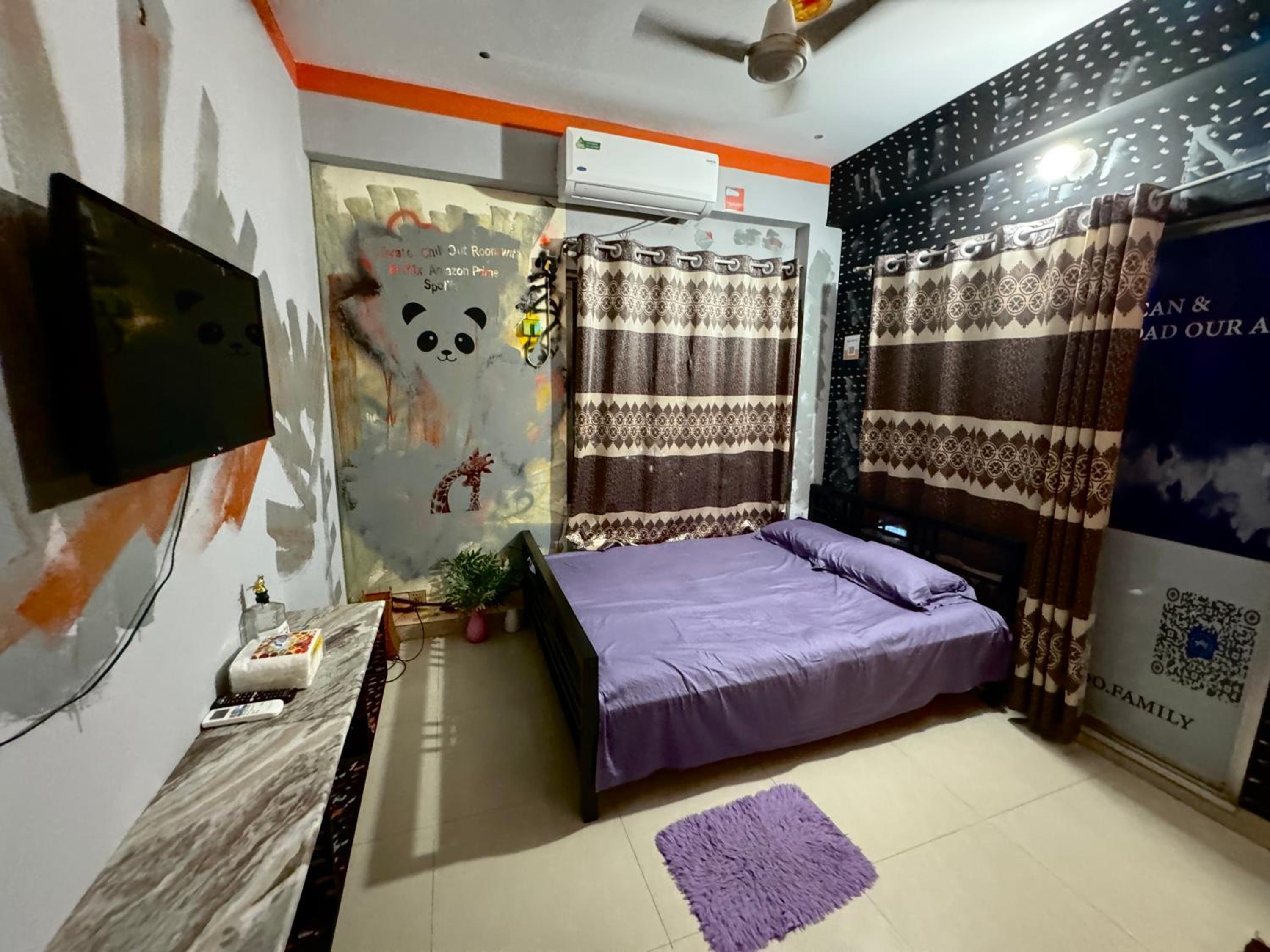Hostel by zooFamily