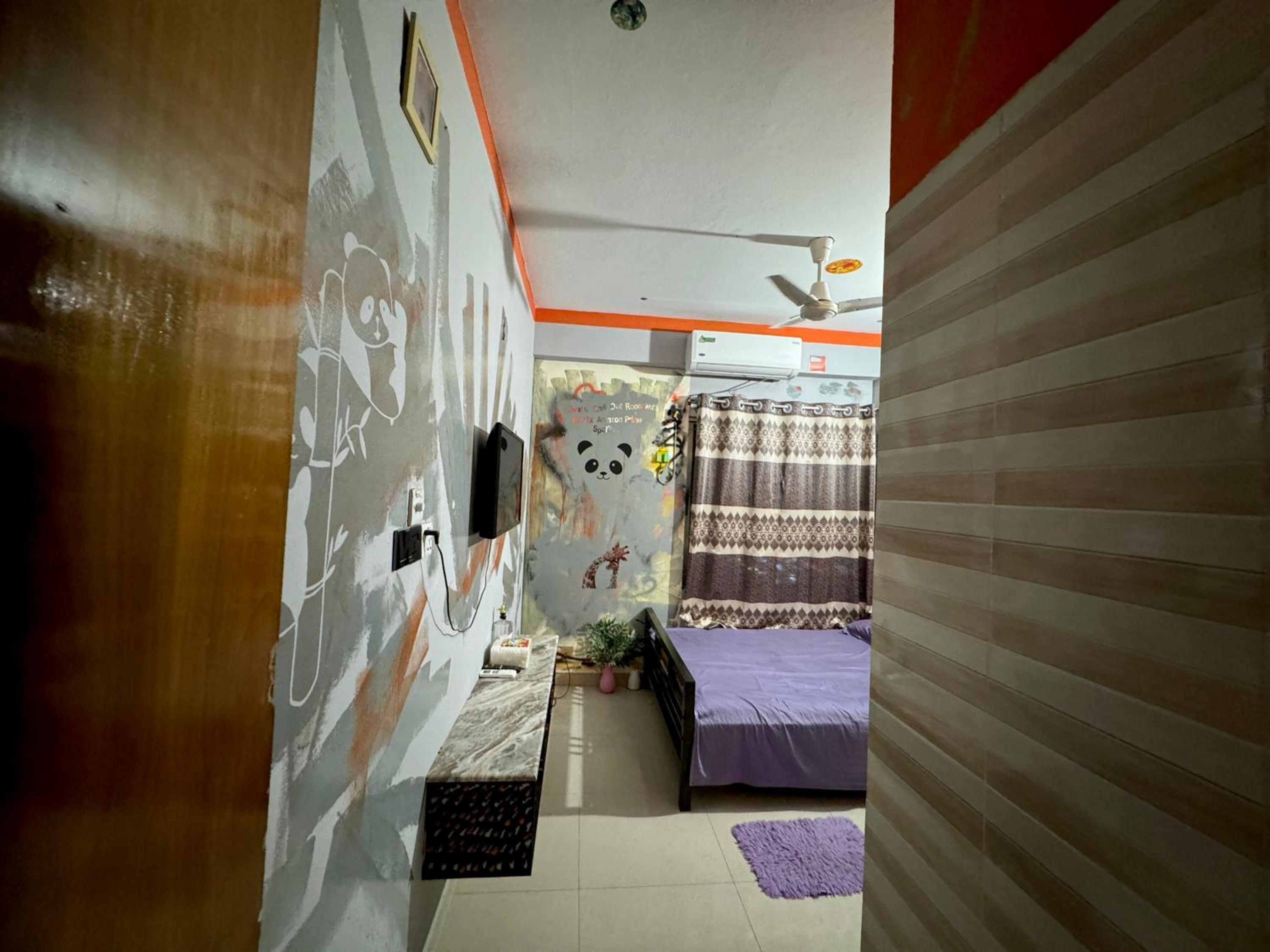 Hostel by zooFamily