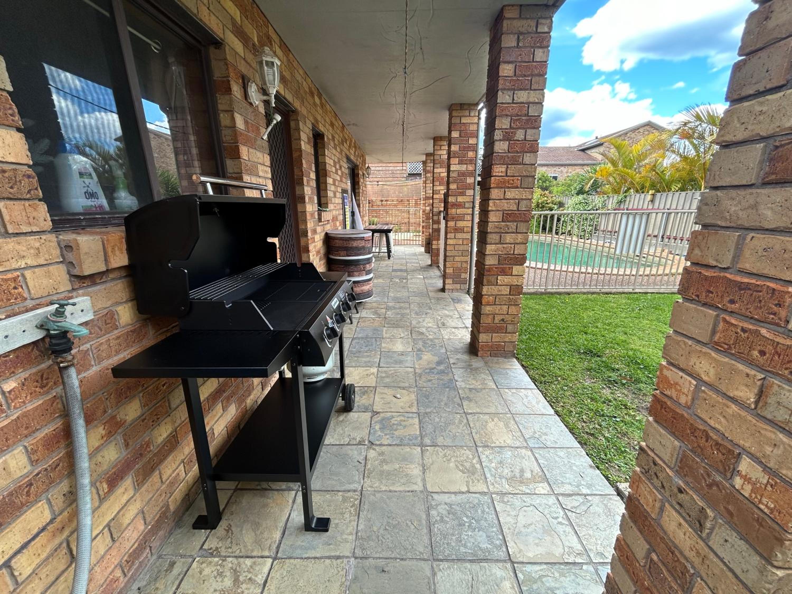 Spacious Ocean View Home in Noraville
