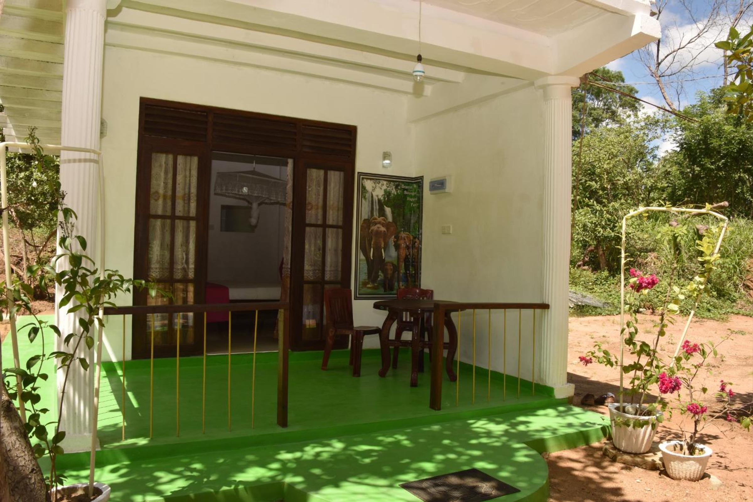 Sigiri Elephant View Guest