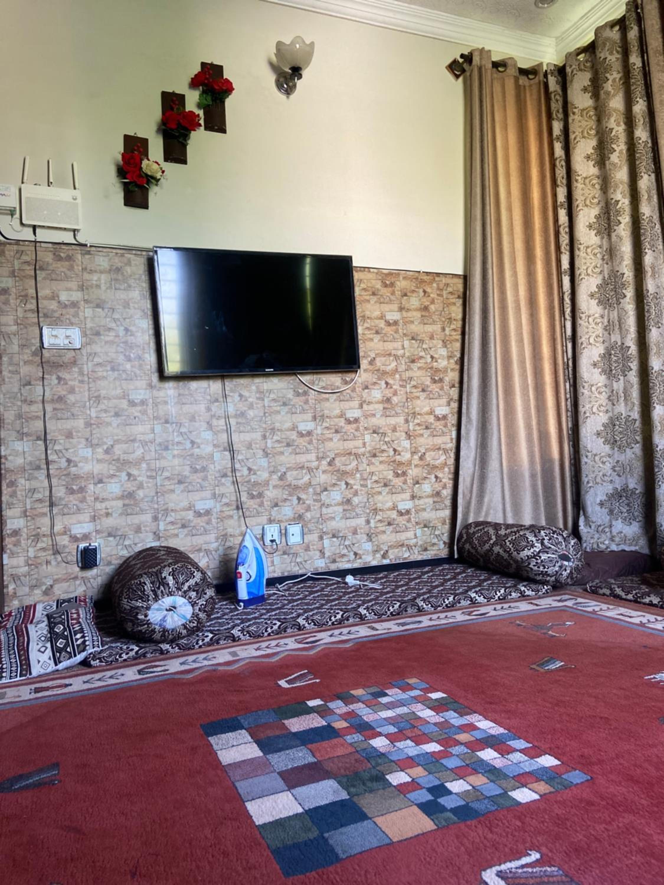Niazi House