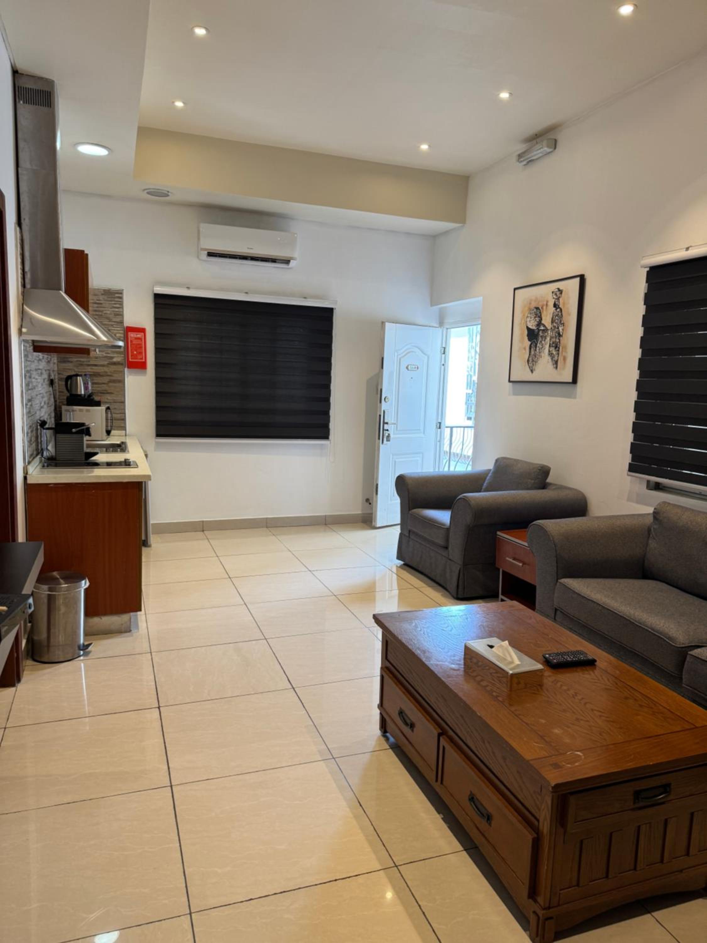 Eagles Apartments, Airport Residential