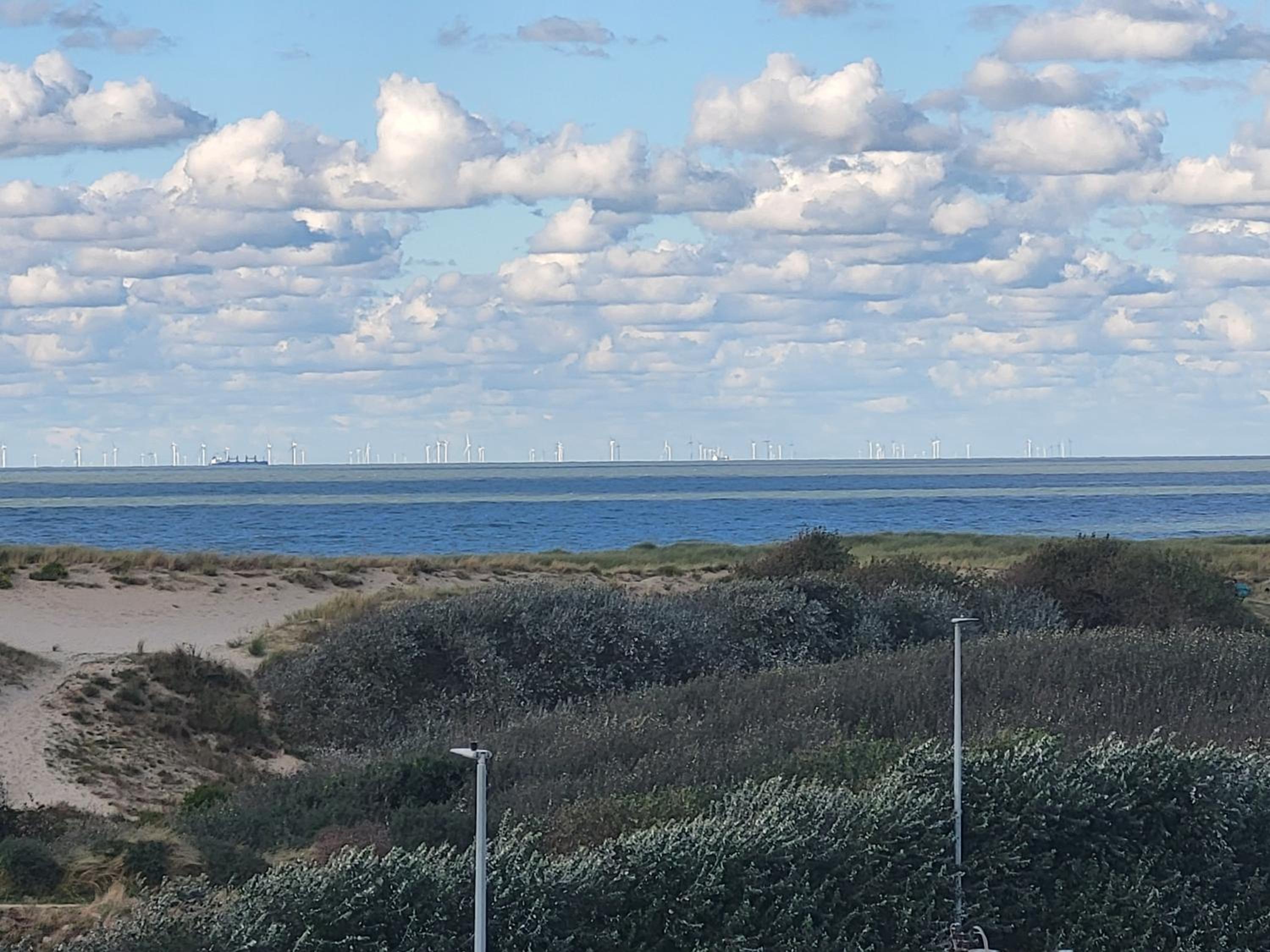 Studio with sea view and panoramic view in Bredene view 2