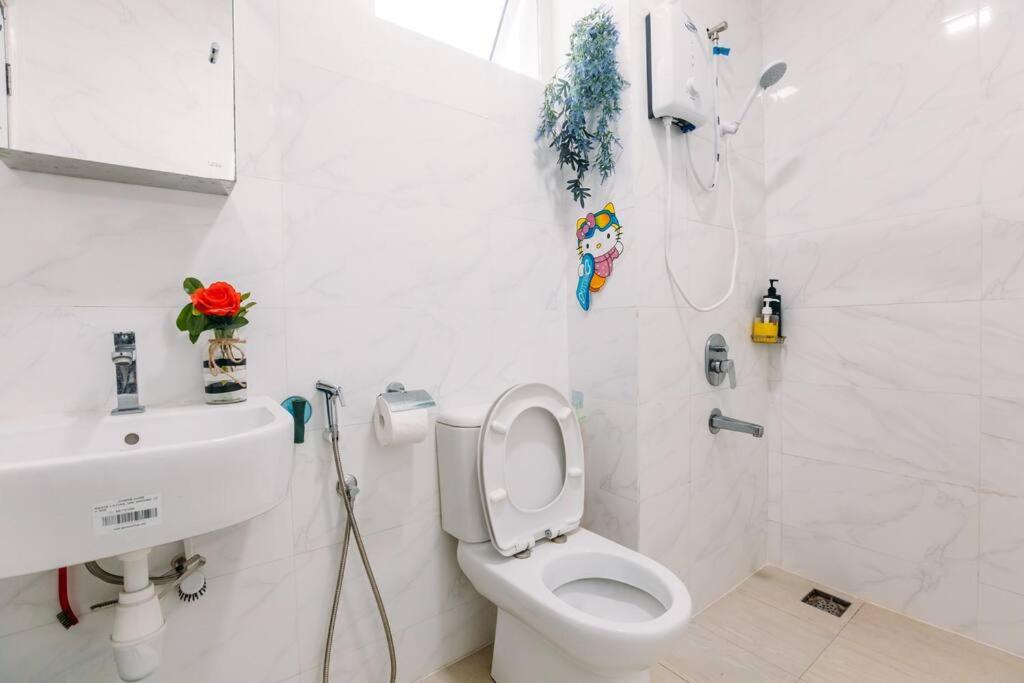 Twin Galaxy KSL 6Pax Cozy Netflix