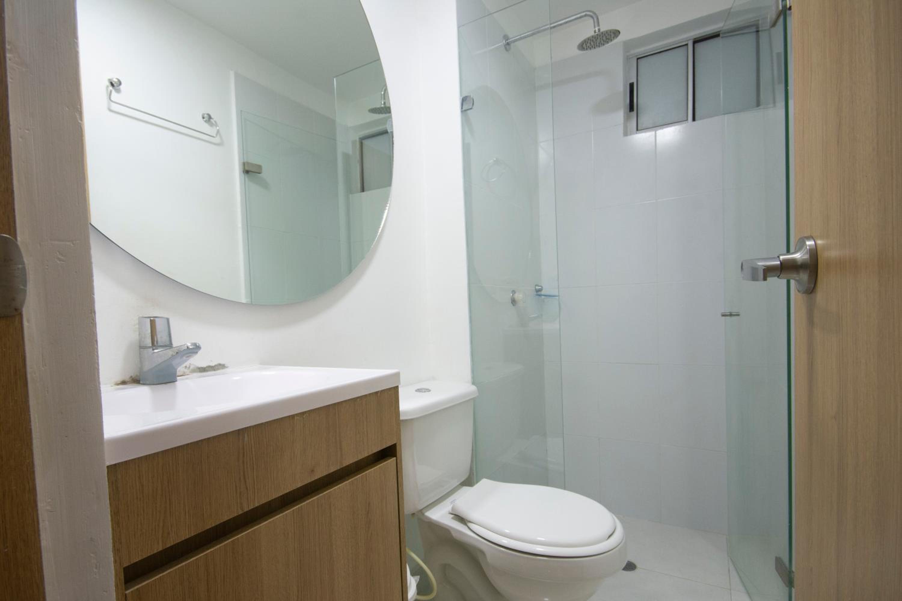 Torre Fuerte Confortable Apartamento completo con Piscina en excelente ubicación