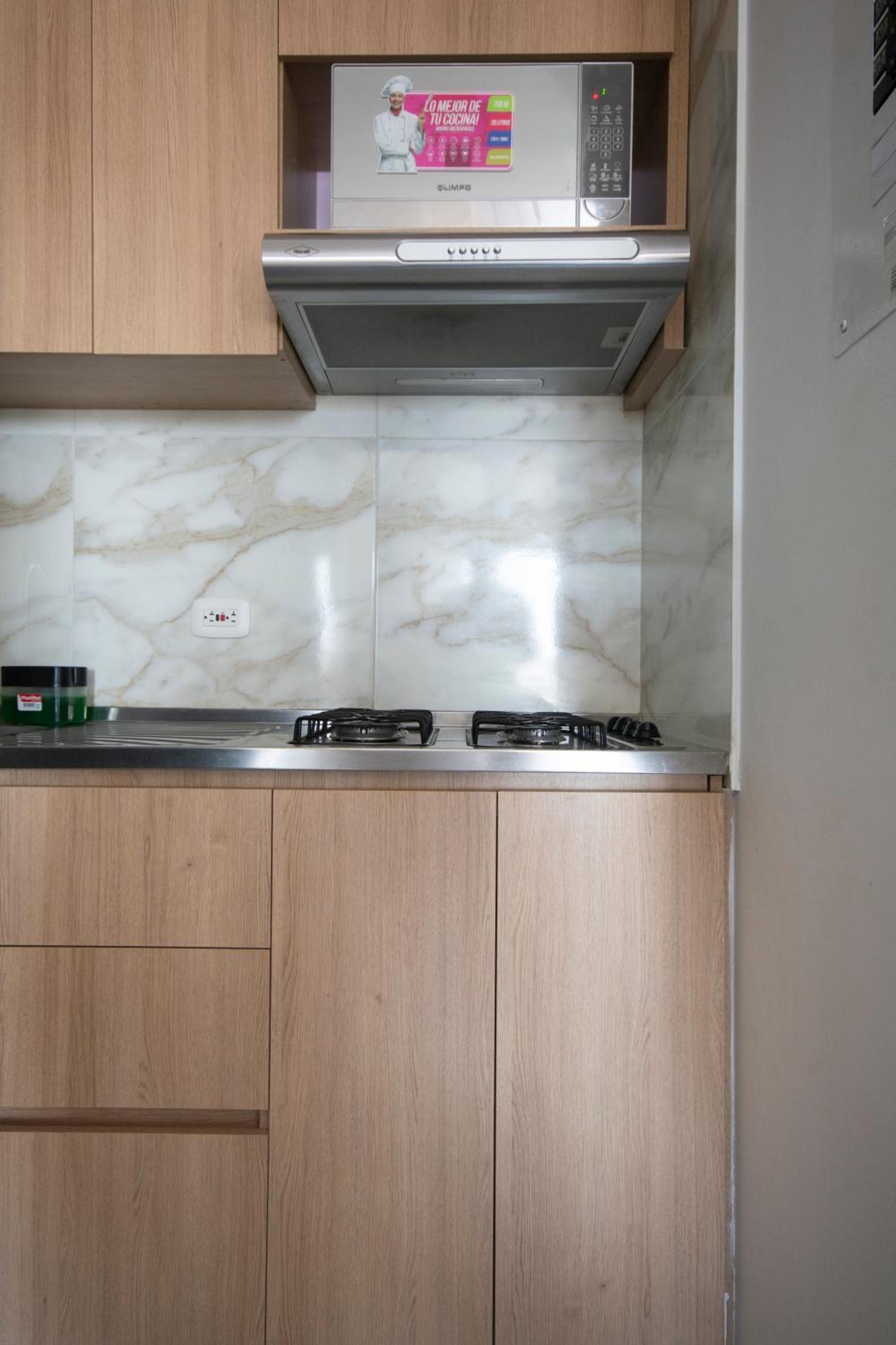 Torre Fuerte Confortable Apartamento completo con Piscina en excelente ubicación