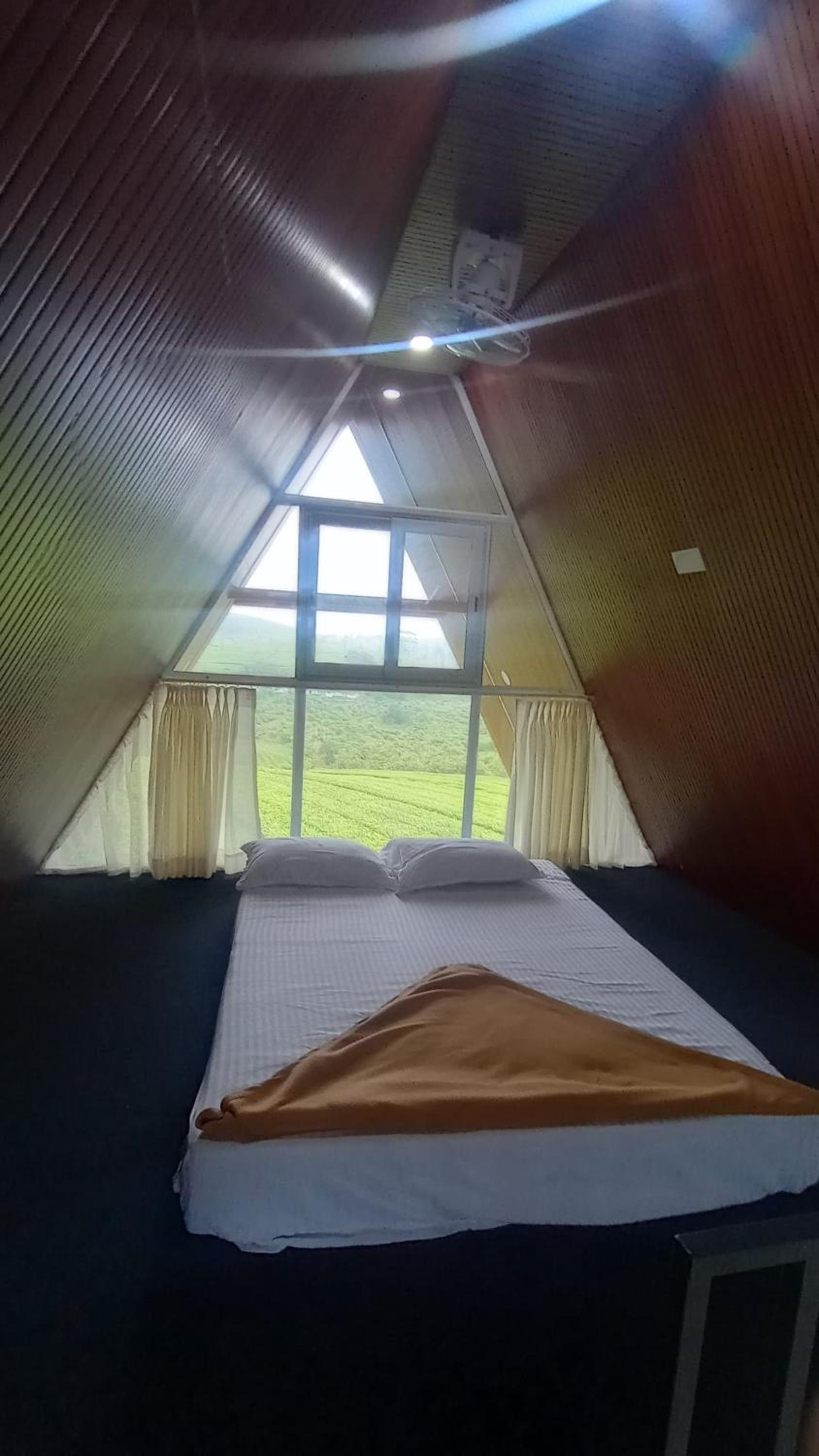 Kudaram County Resort view 4