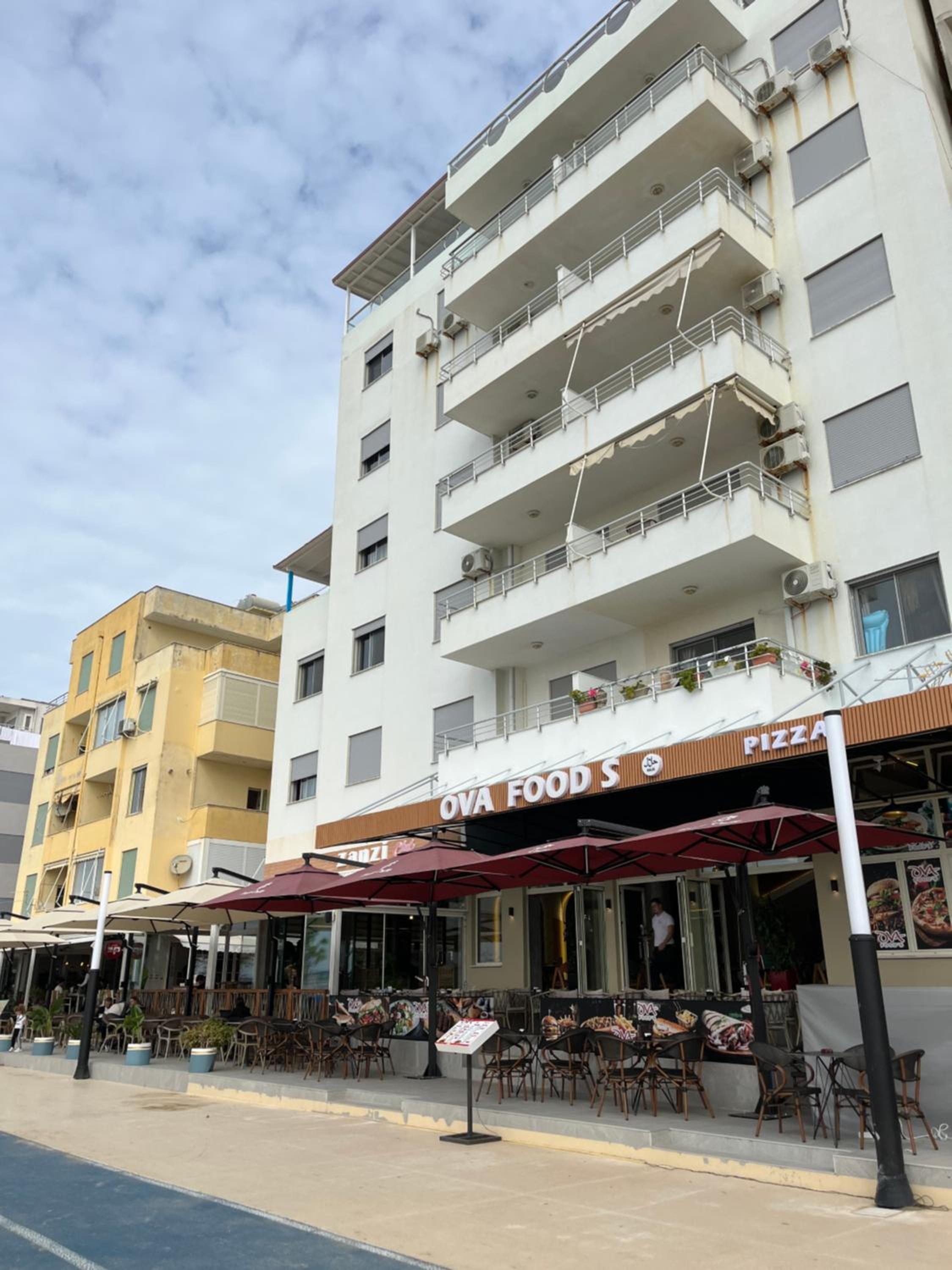 Sun, Sea and Serenity - Beachfront Apt with Sunset Views and Soothing Waves