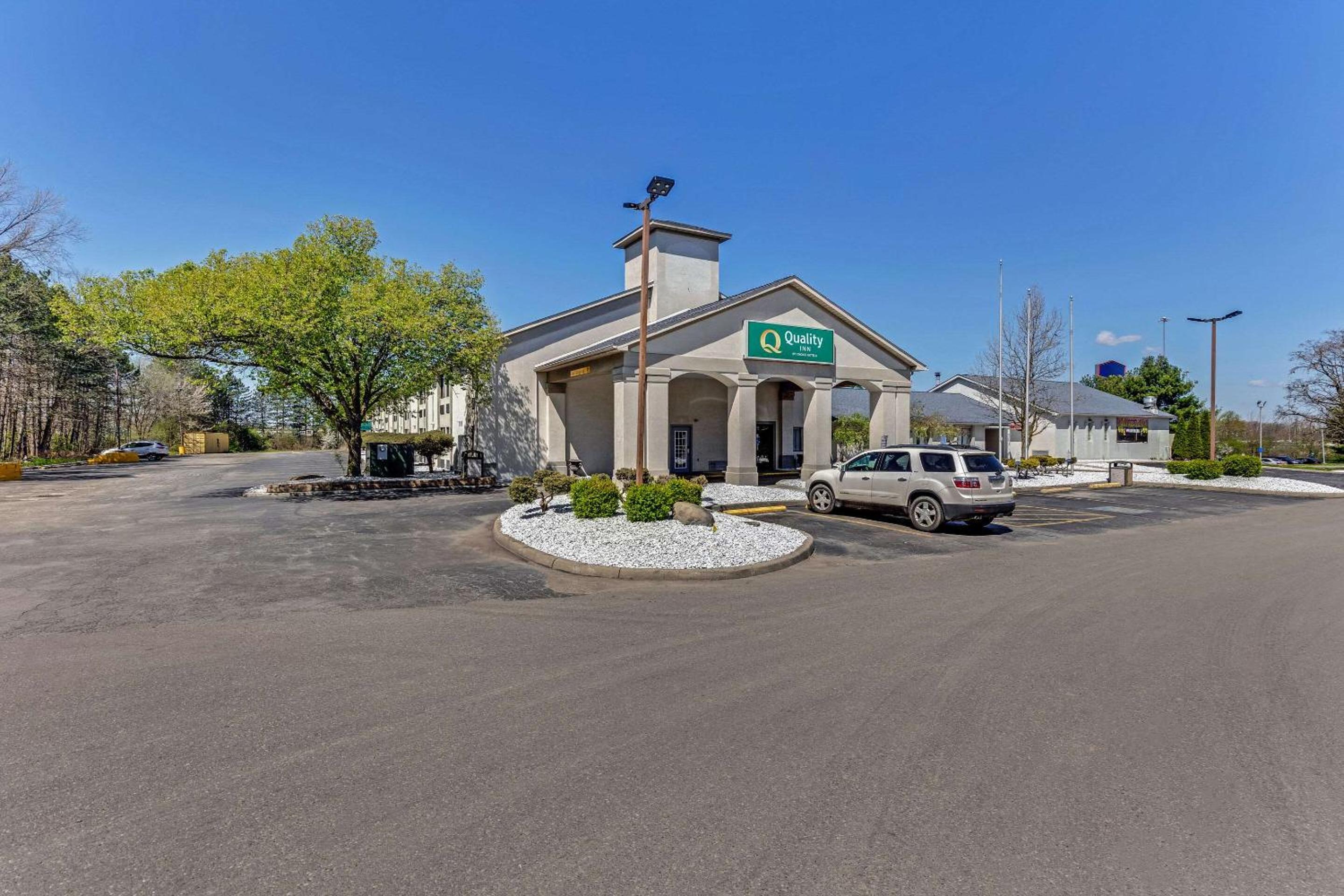 Quality Inn Austintown-Youngstown West