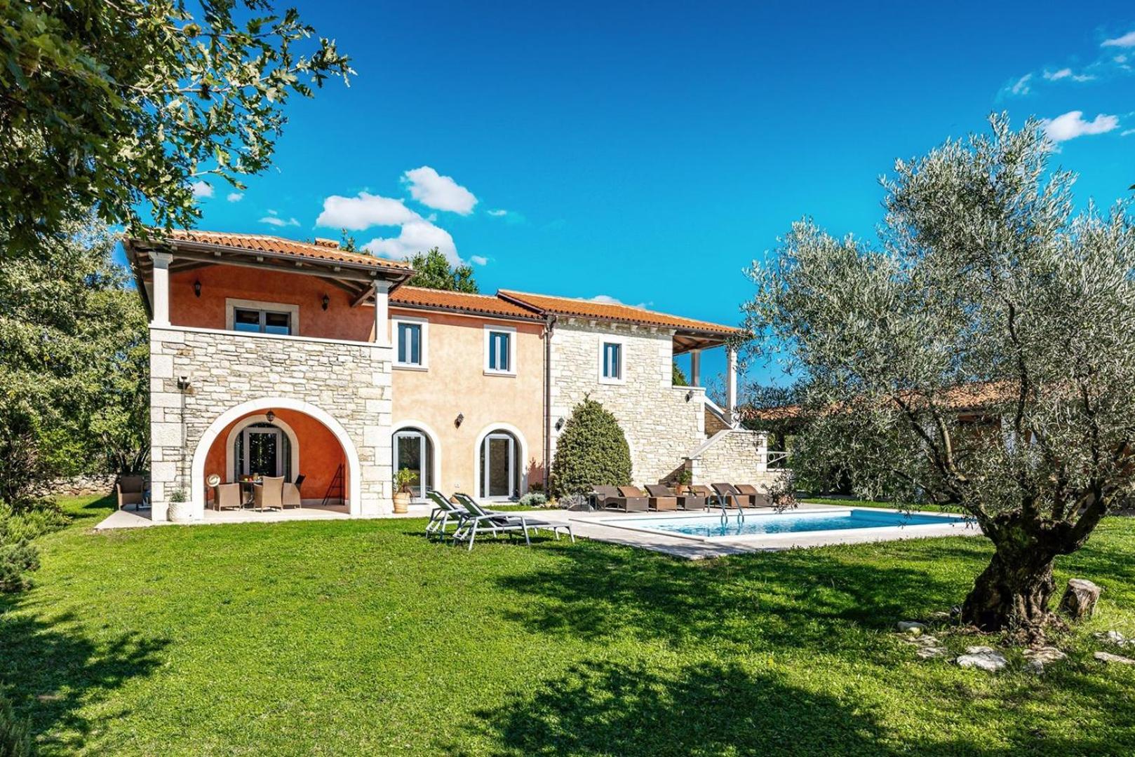 Hotel Villa Gimino - Image 1