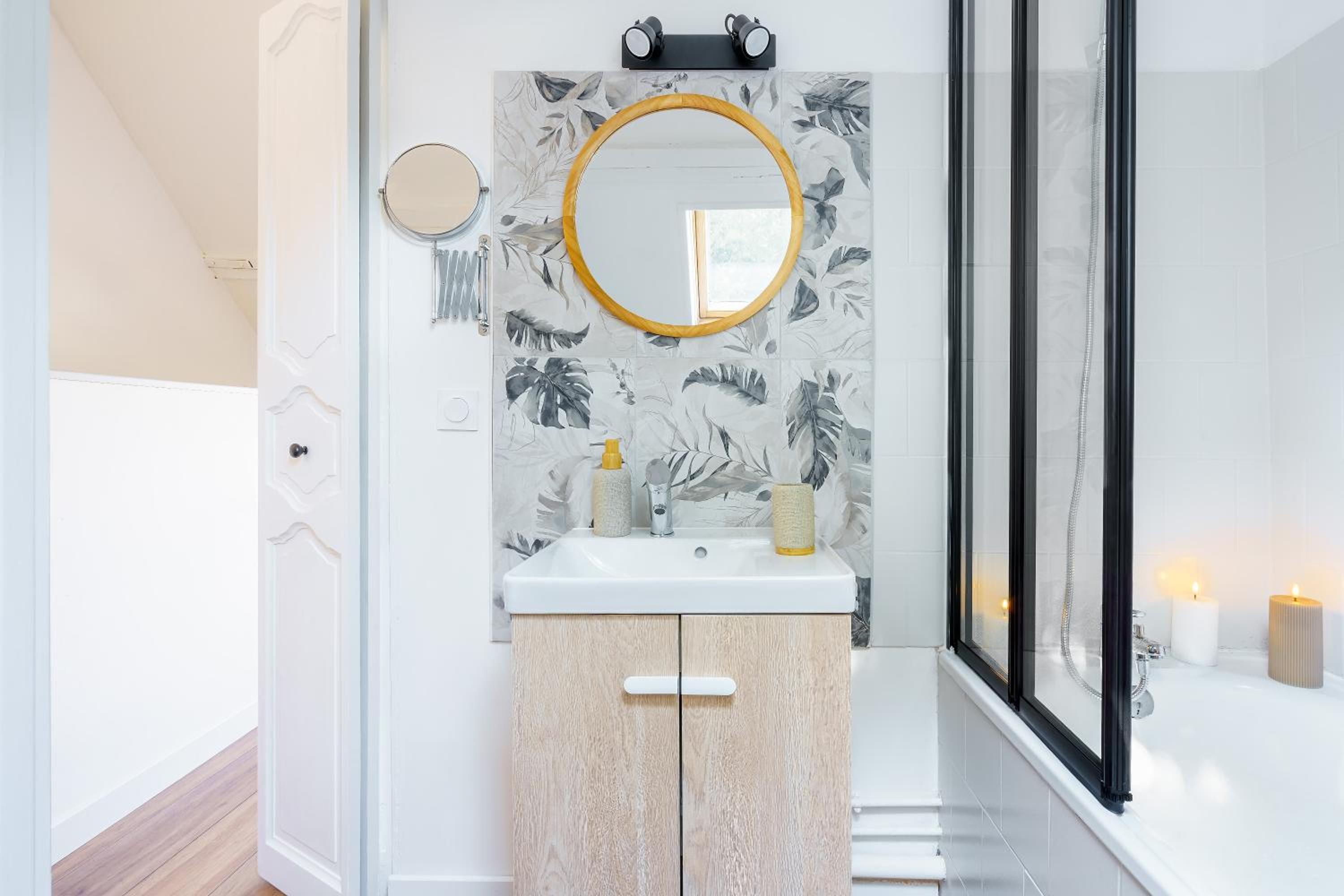 Maisonnette Bleu Horizon avec jardin - 2min Gare - Serenito Homes